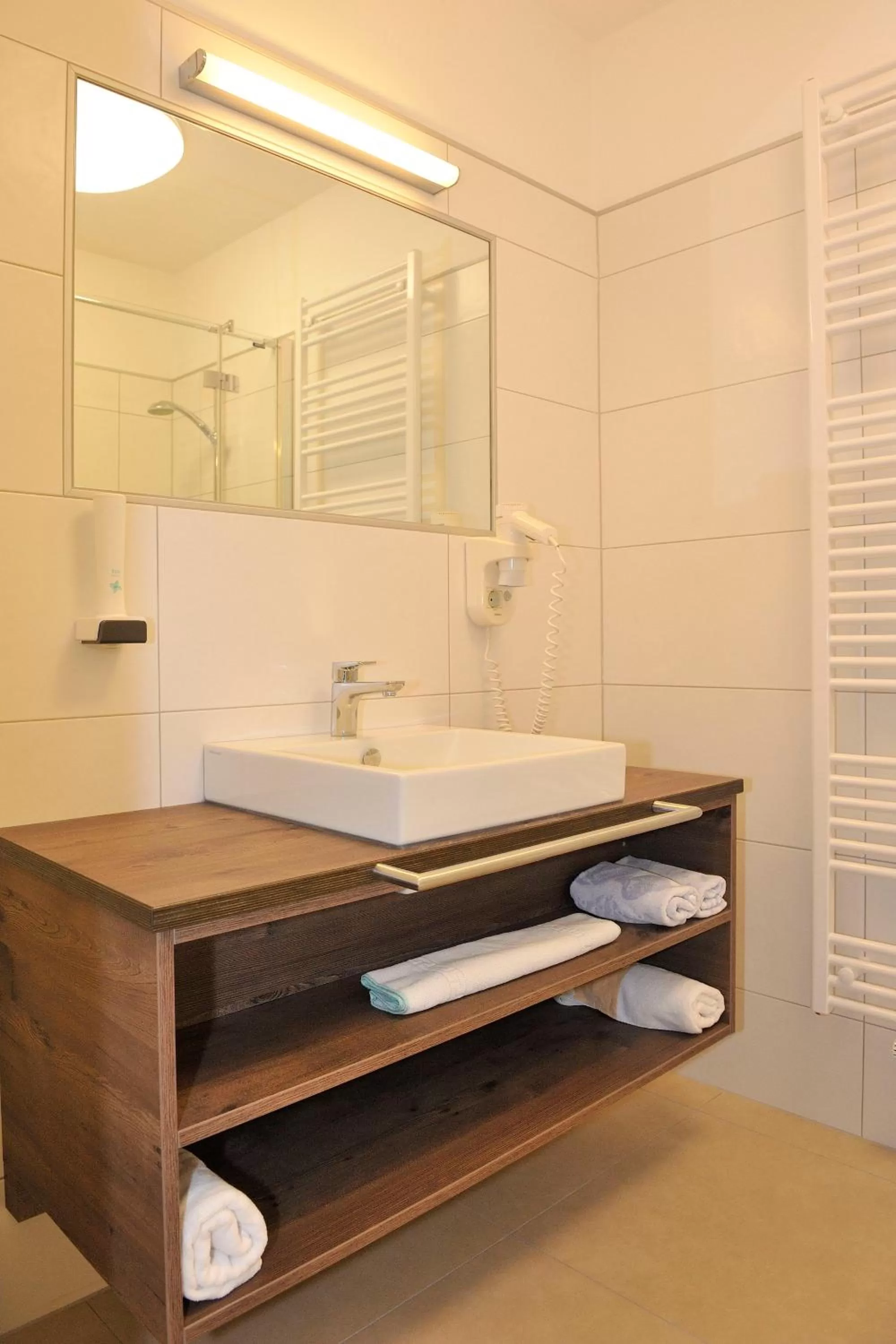 Bathroom in Biergasthaus Schiffner