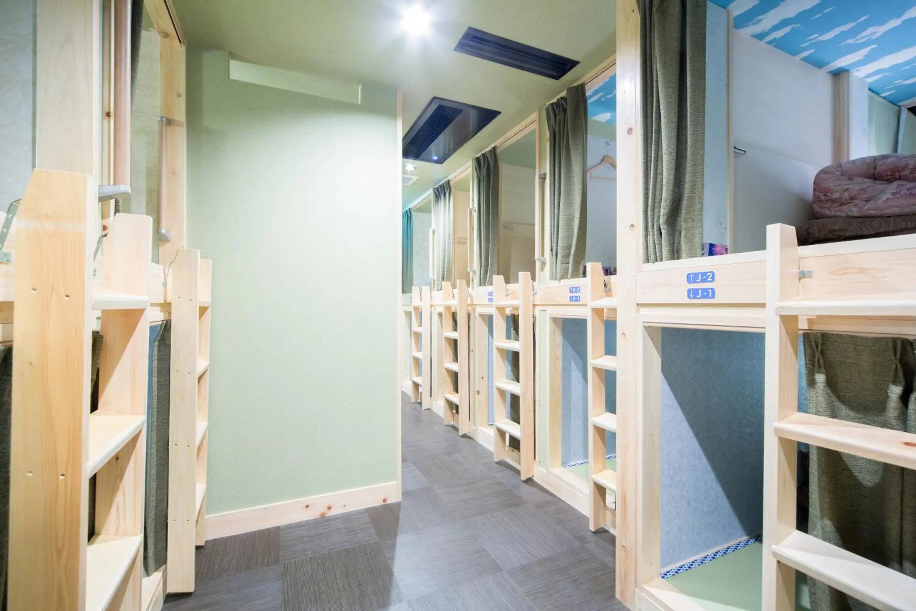 bunk bed, Bed in HOSTEL WASABI Nagoya Ekimae bunk bed, Bed in HOSTEL WASABI Nagoya Ekimae