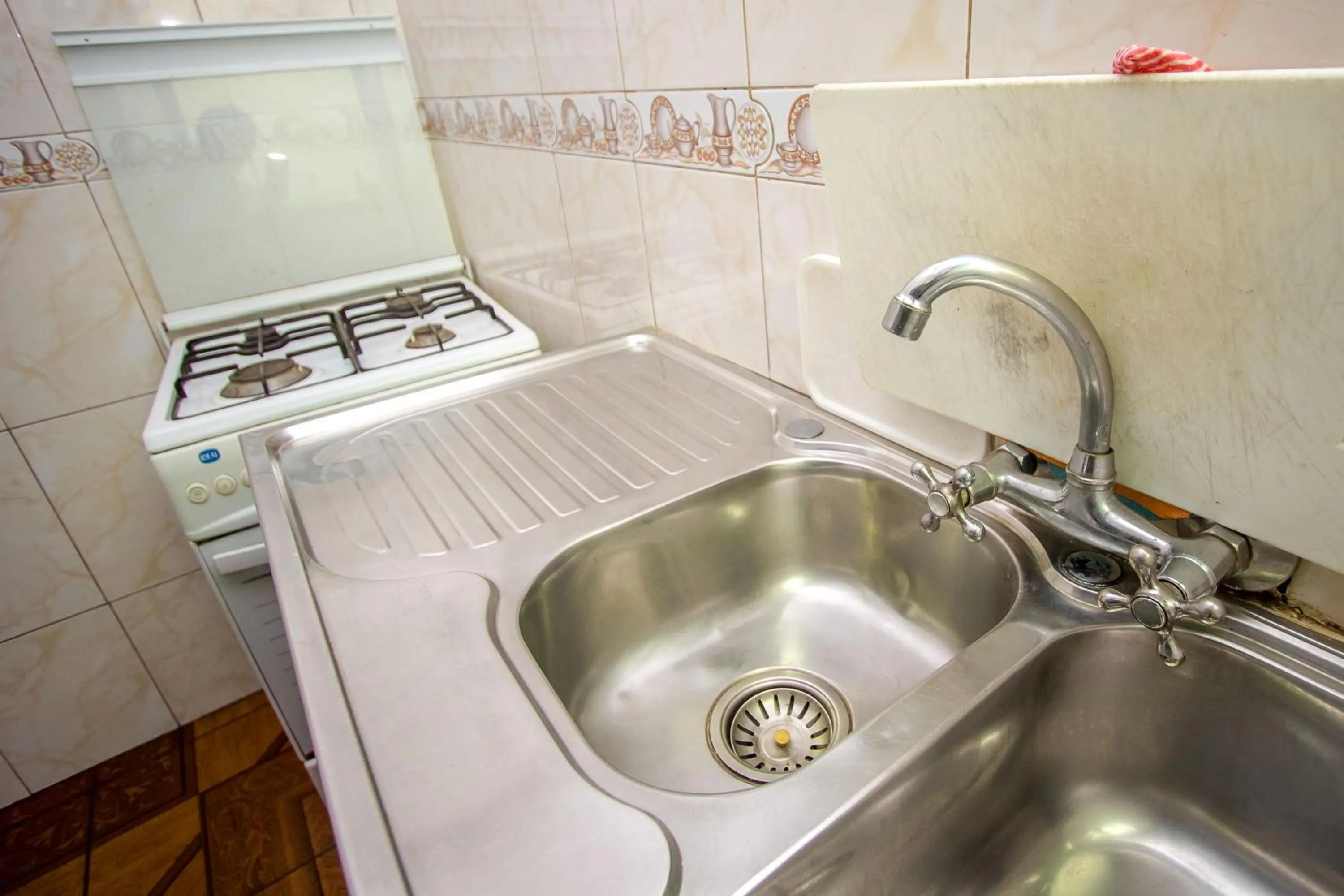 Kitchen or kitchenette in Minister's Village Hotel