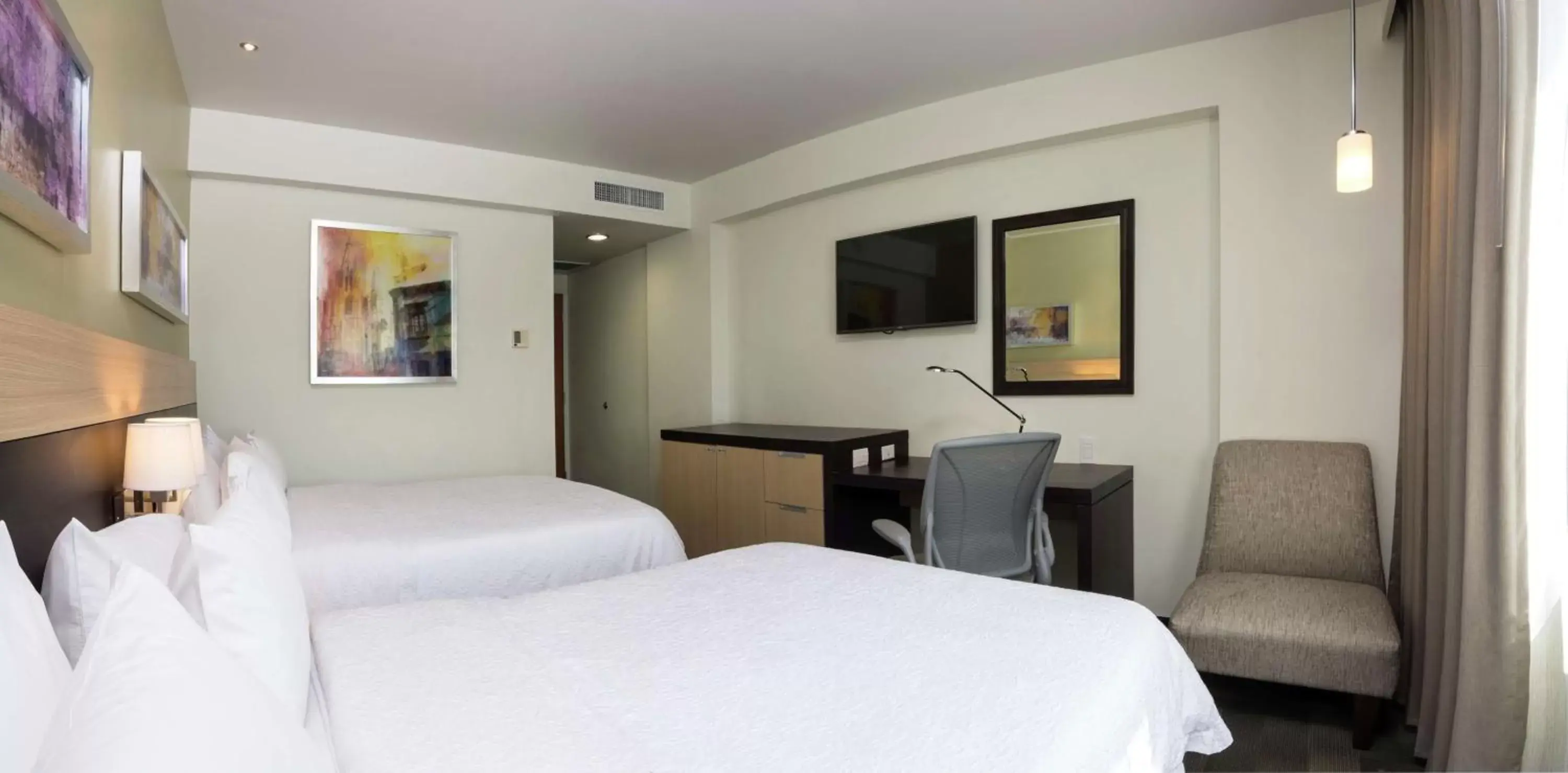 Bedroom, Bed in Hampton Inn by Hilton Silao-Aeropuerto, Mexico