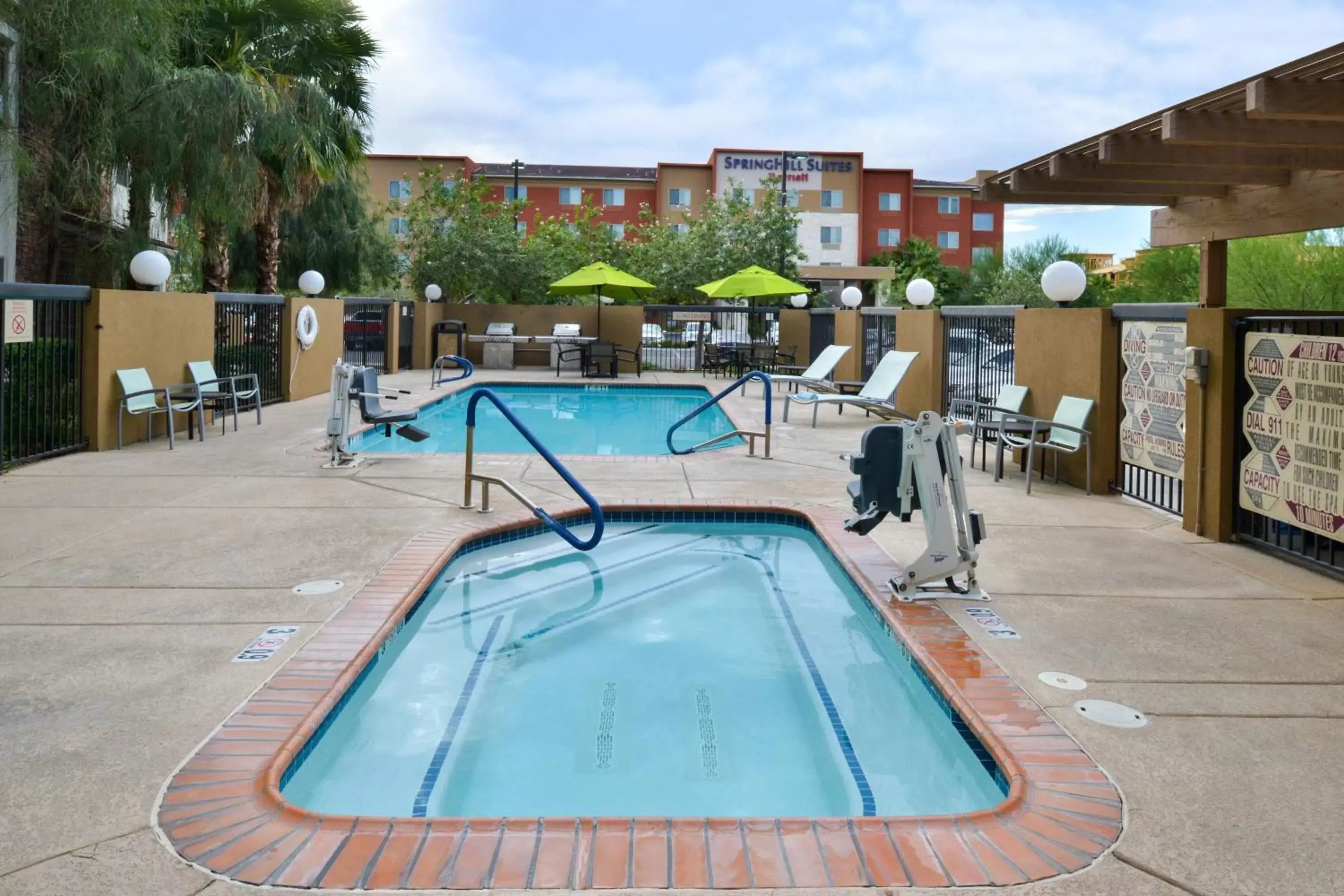 Area and facilities, Swimming Pool in TownePlace Suites by Marriott Las Vegas Henderson