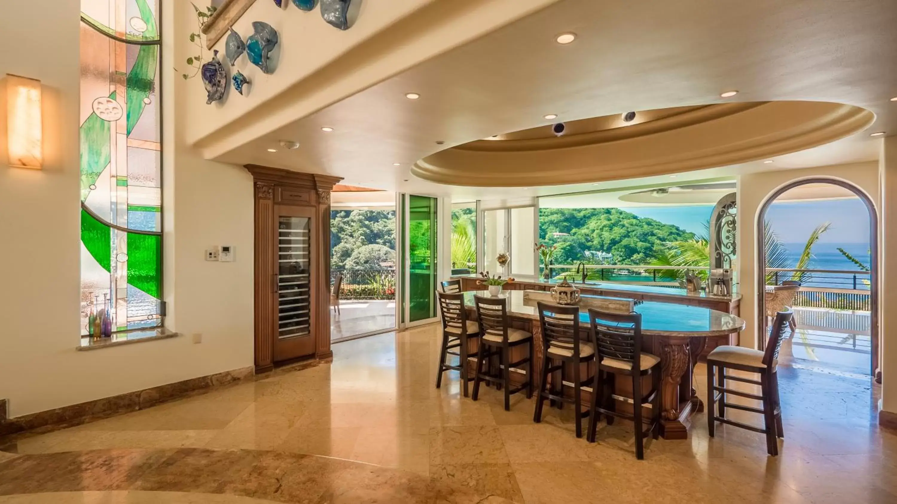 Dining area in South Shore Villa Armonia Luxury Boutique