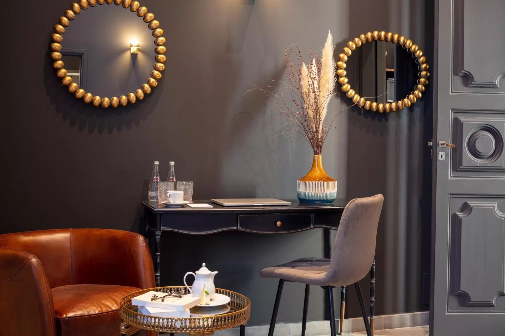 Bedroom in Margaret - Hôtel Chouleur