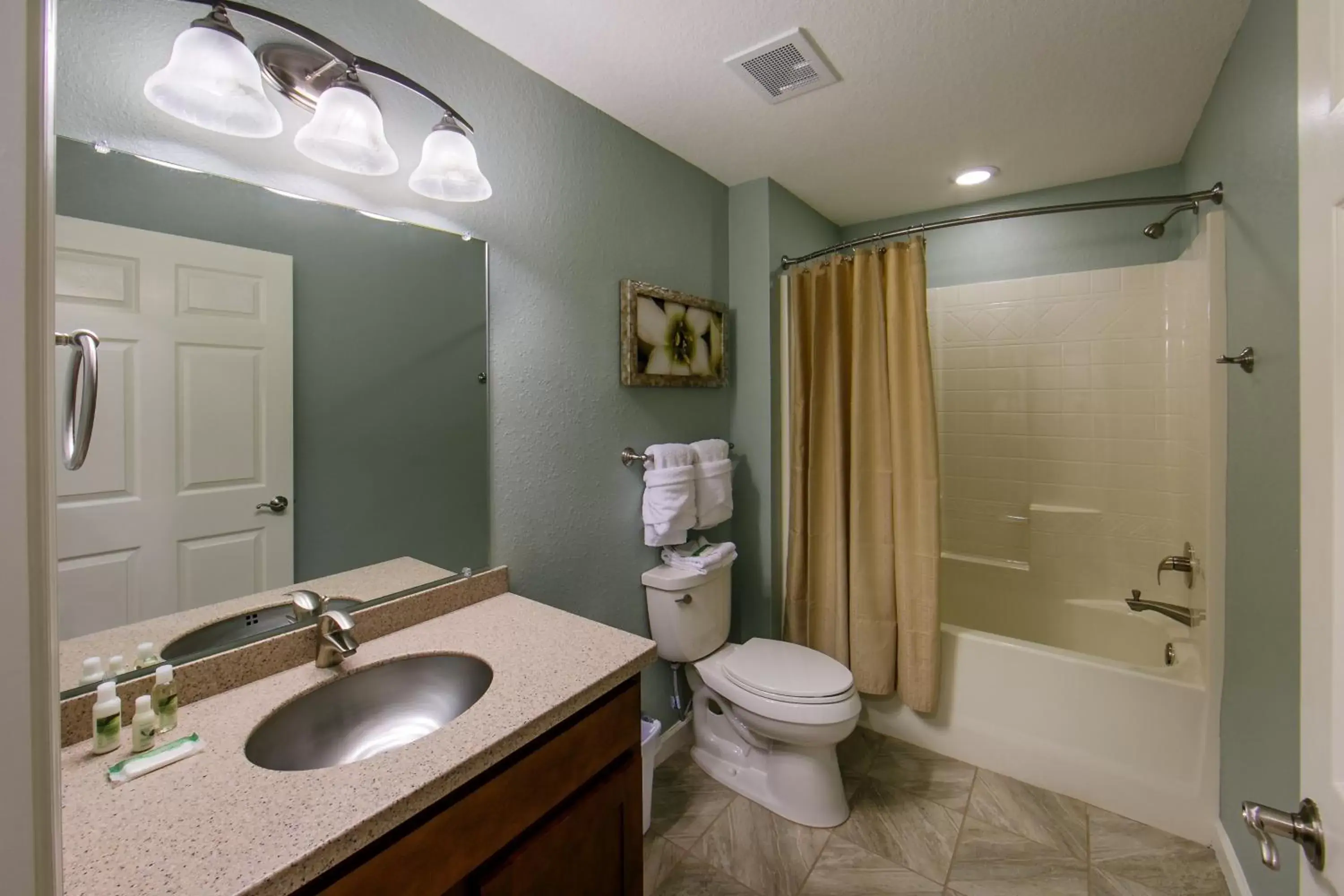 Bathroom in Holiday Inn Club Vacations - Orlando Breeze Resort, an IHG Hotel