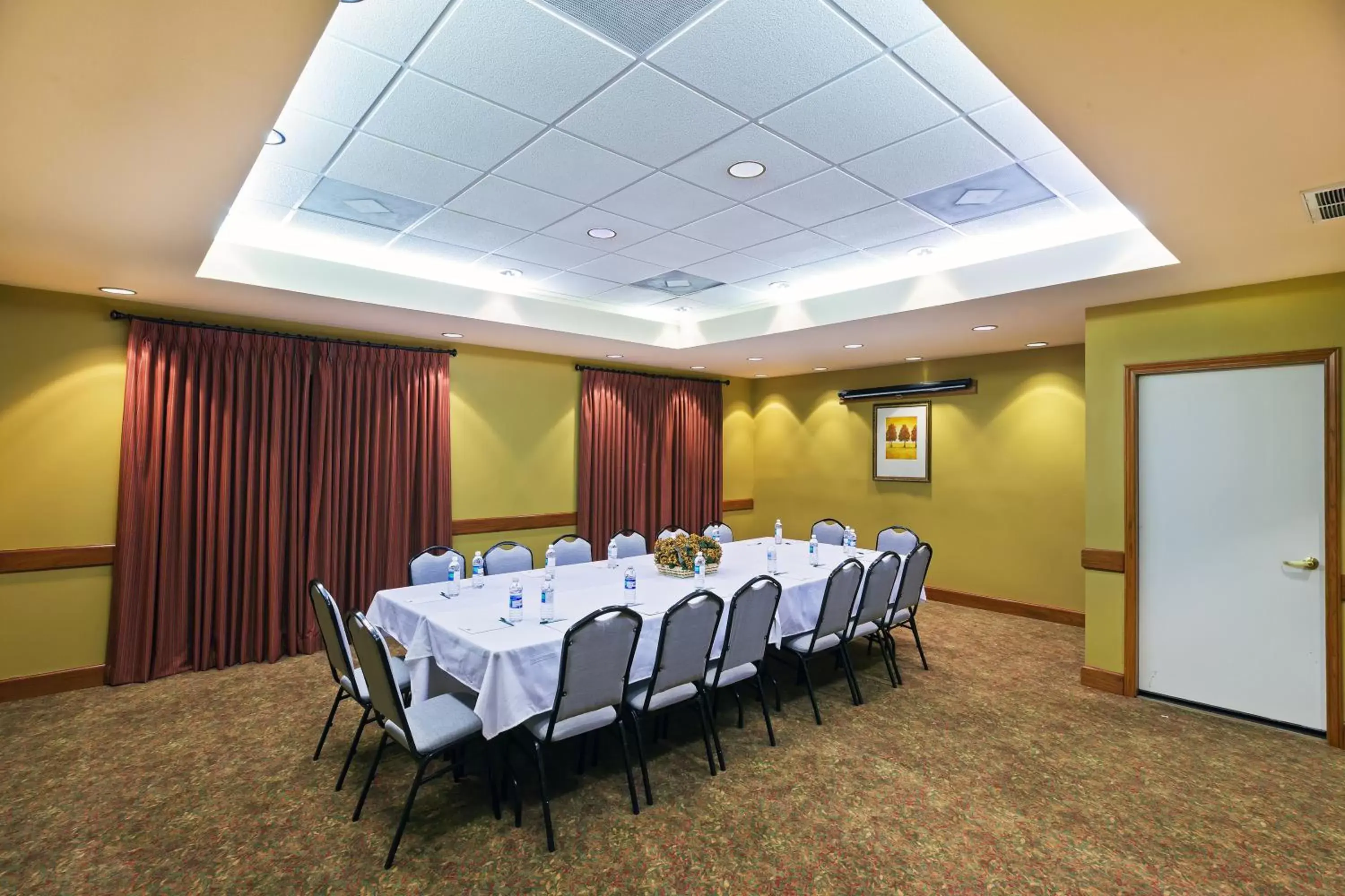 Meeting/conference room in Country Inn & Suites by Radisson, Harlingen, TX