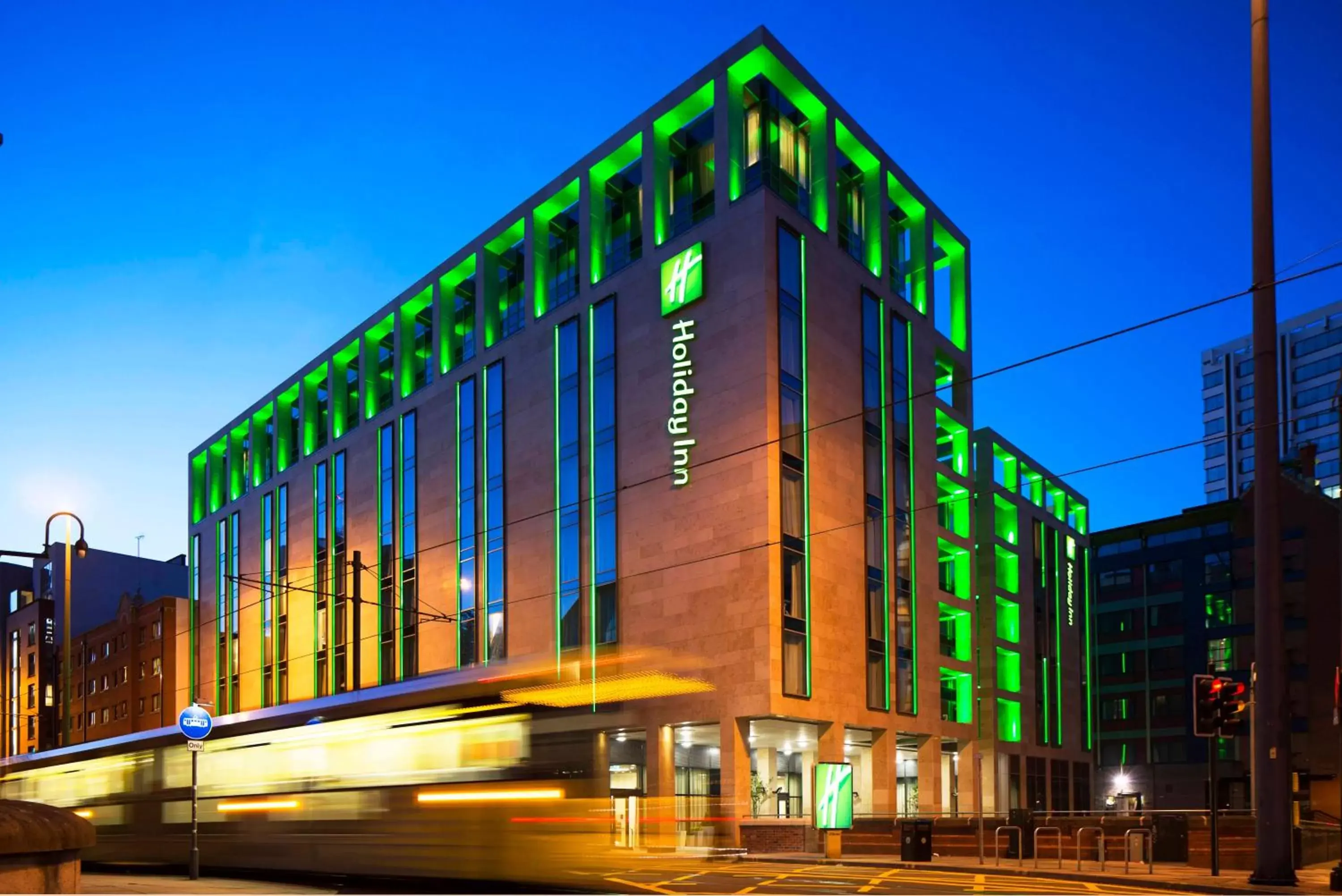 Property Building in Holiday Inn Manchester - City Centre, an IHG Hotel