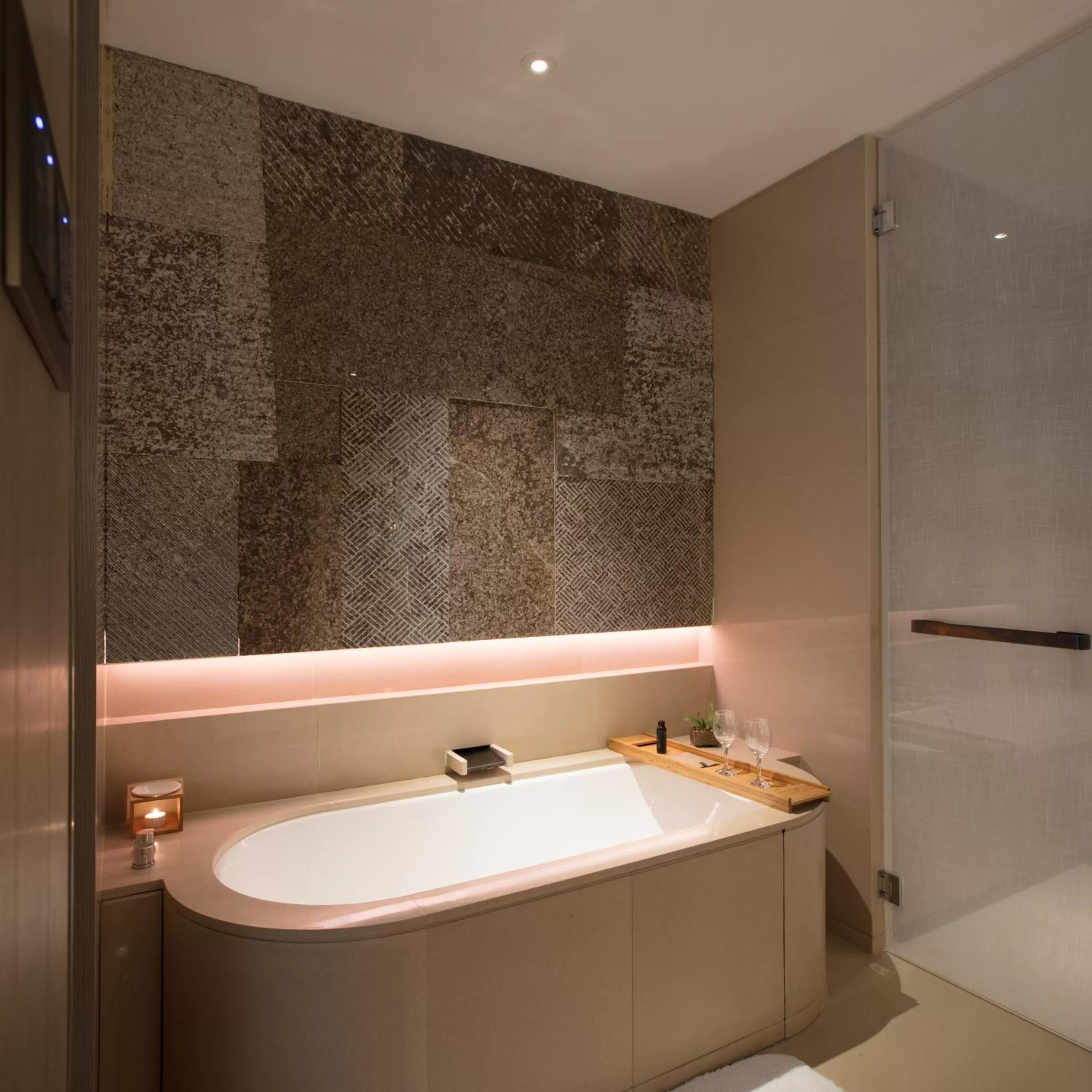 Bathroom in Yangshuo Sugar House