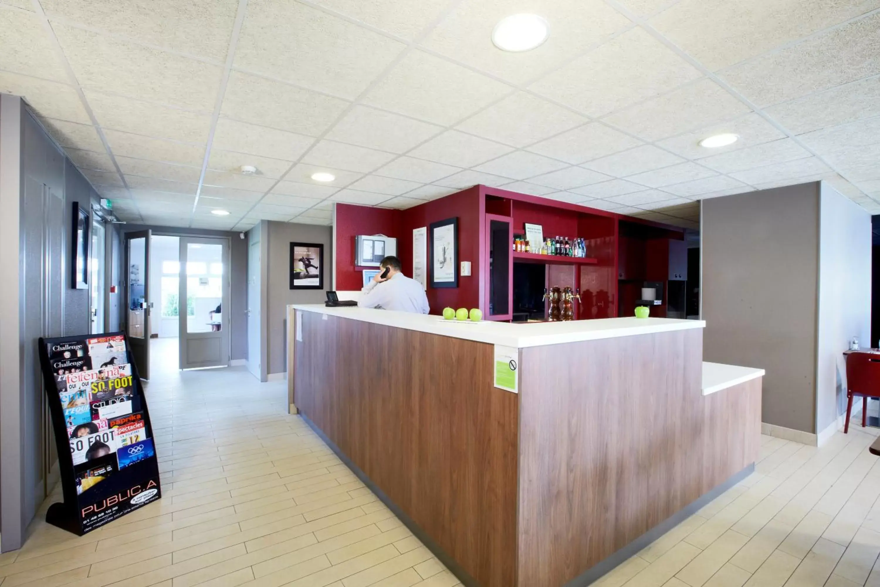 Business facilities, Lobby/Reception in Campanile Mulhouse - Illzach Ile Napoléon