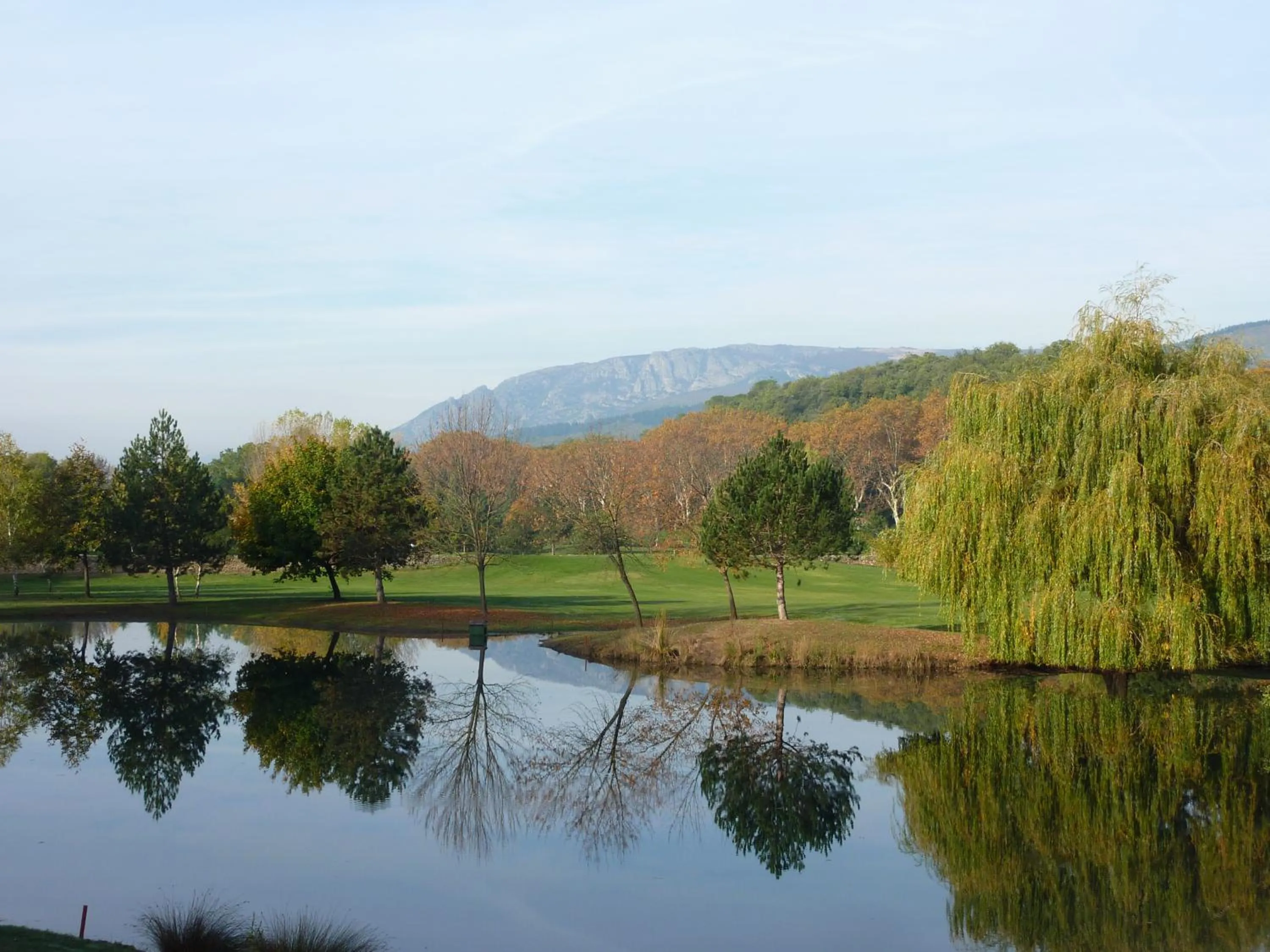 Natural landscape in Hôtel Belleville