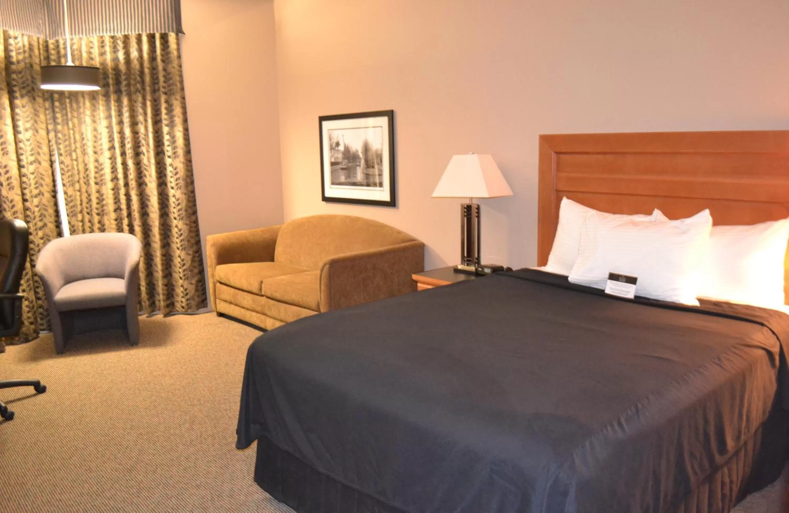 Bed in Royal Hotel West Edmonton, Trademark Collection by Wyndham