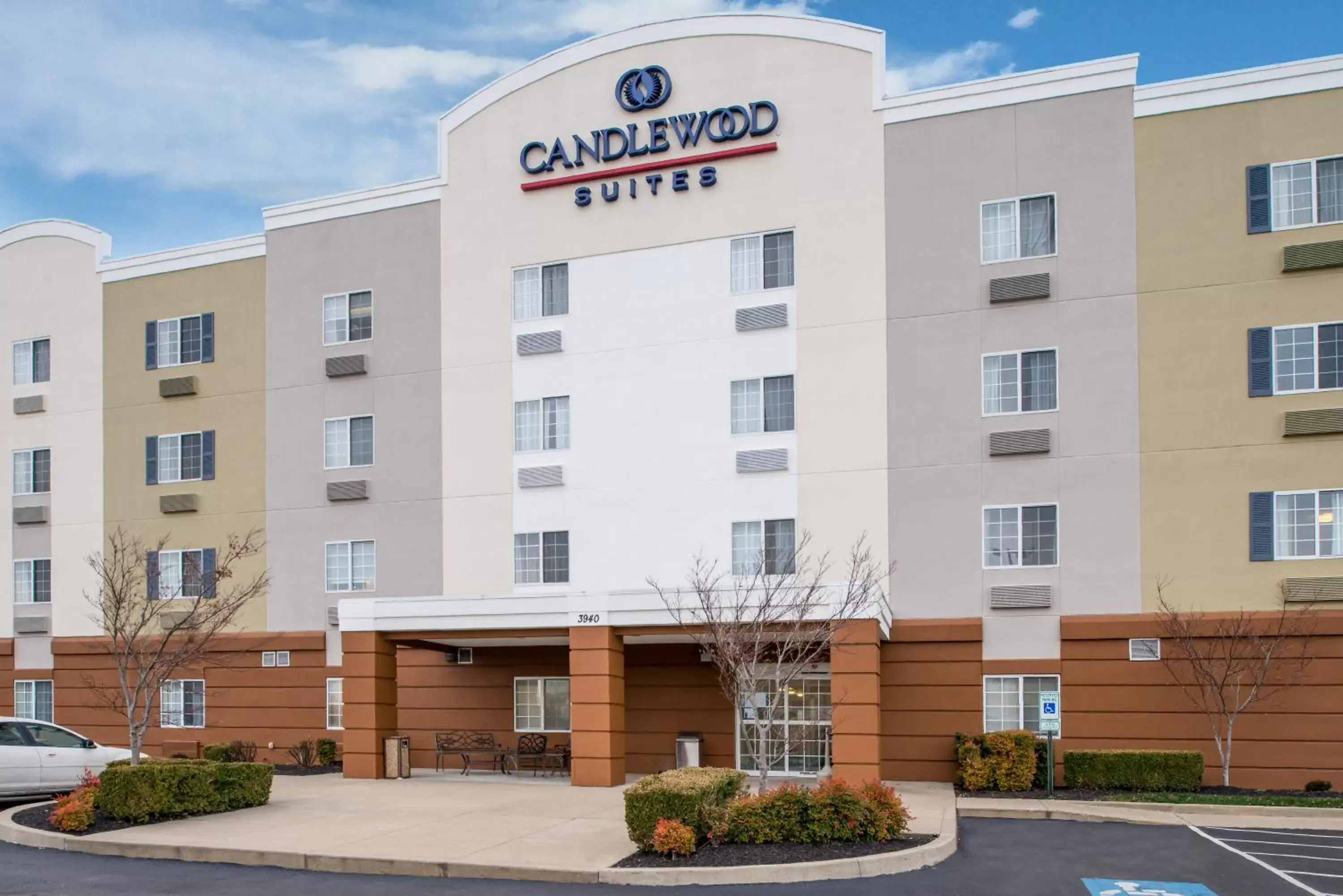Property Building in Candlewood Suites Paducah, an IHG Hotel