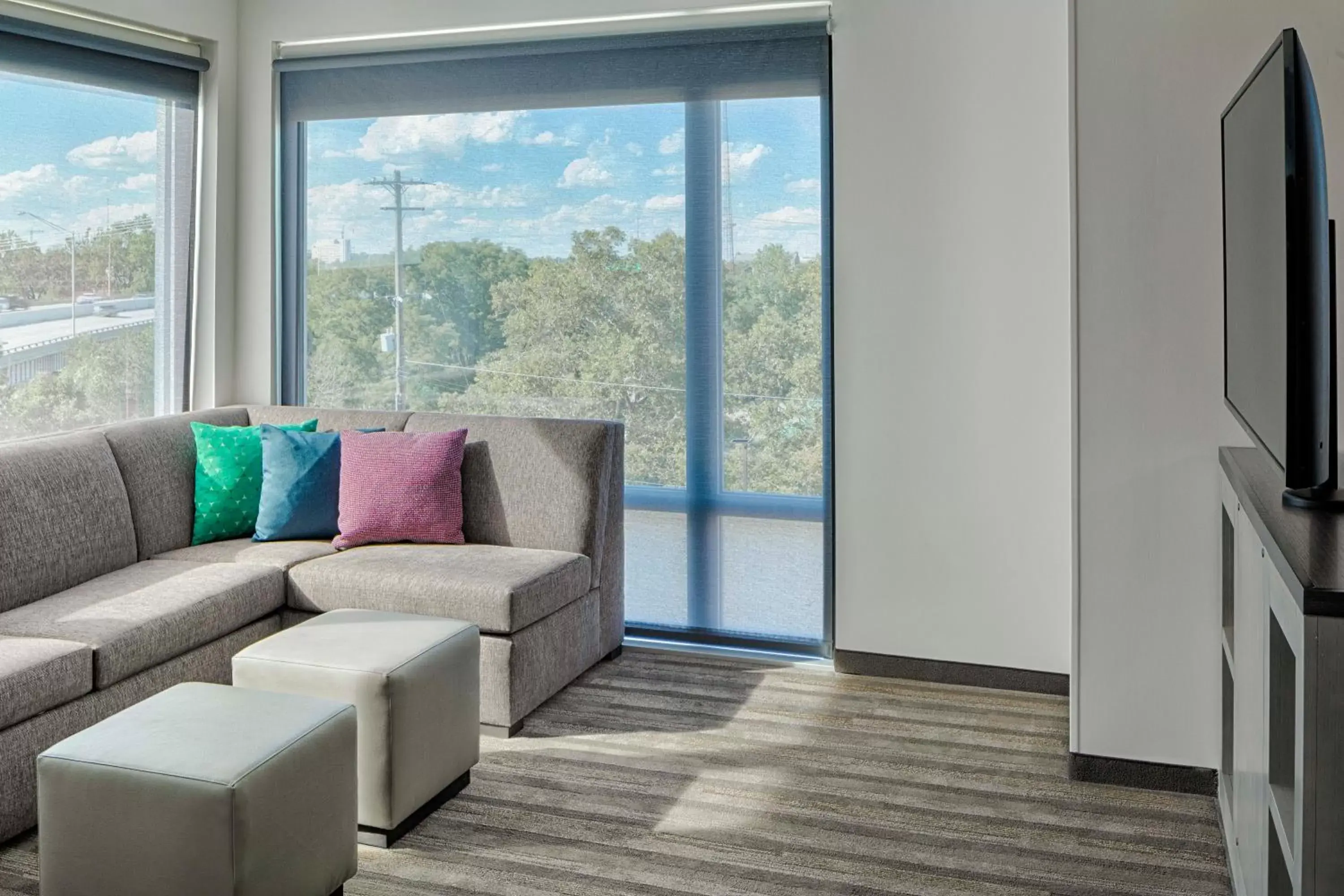 Seating Area in Hyatt House Columbus OSU Short North