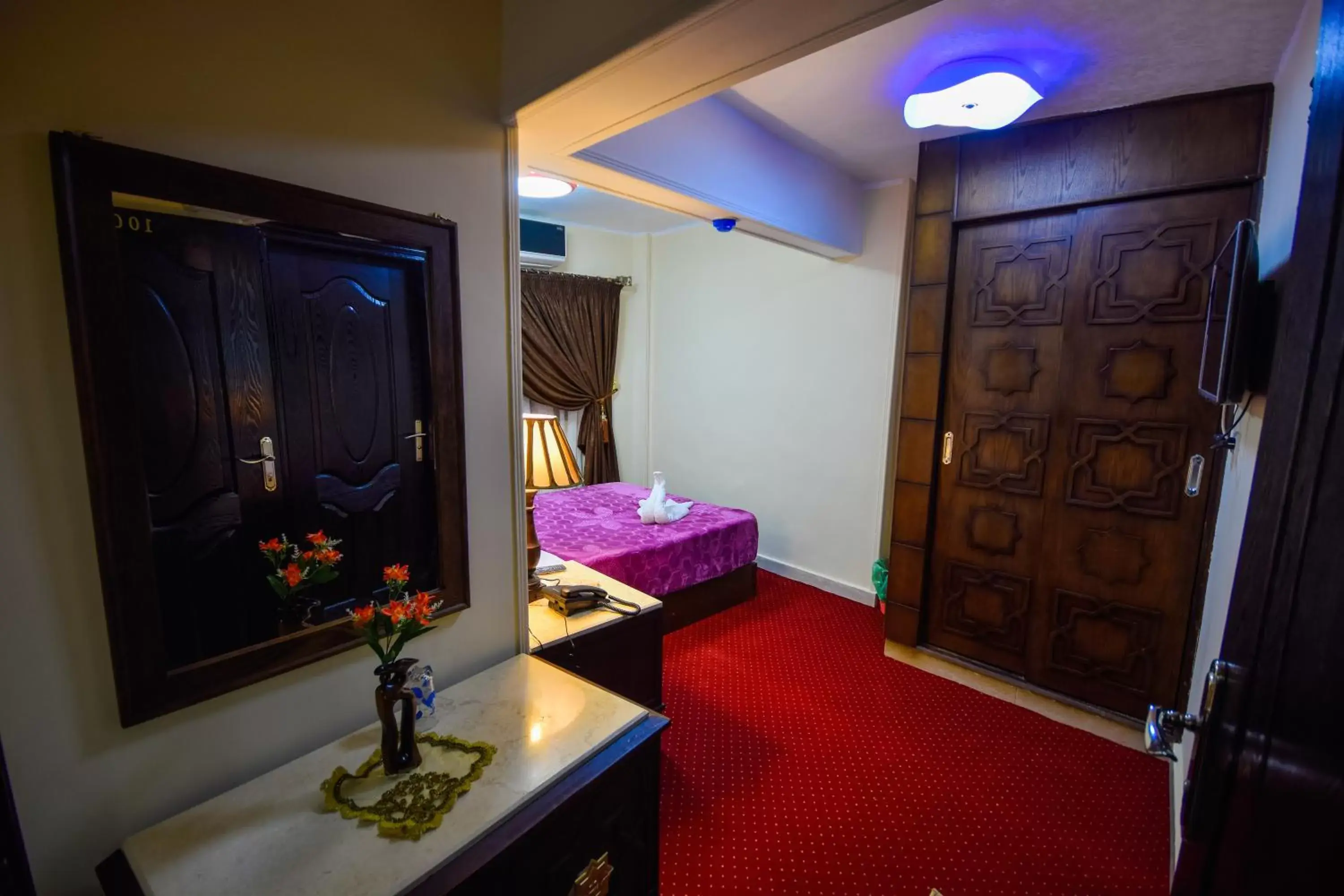 Bedroom in Amin Hotel