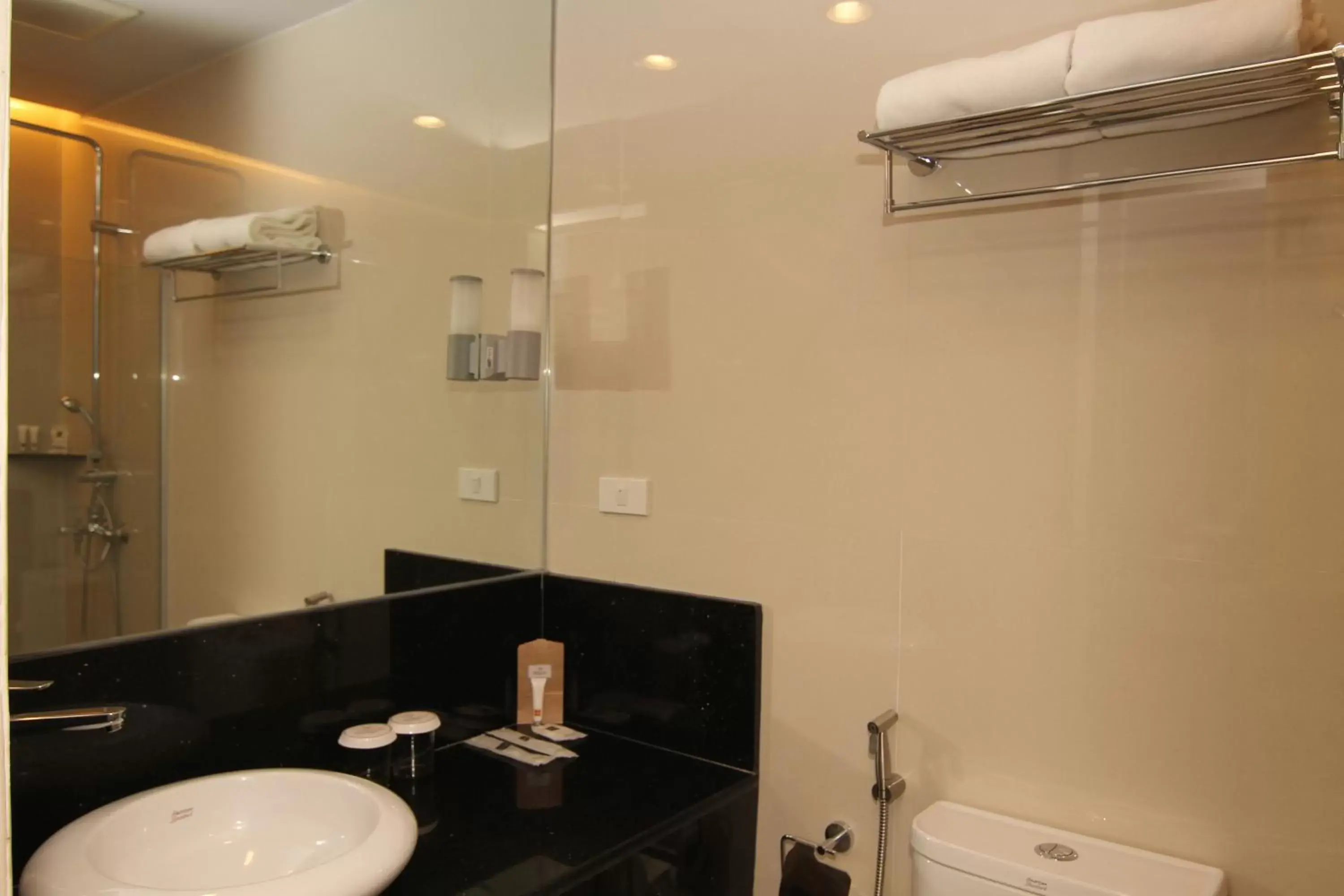 Bathroom in Cebu Hotel Plus