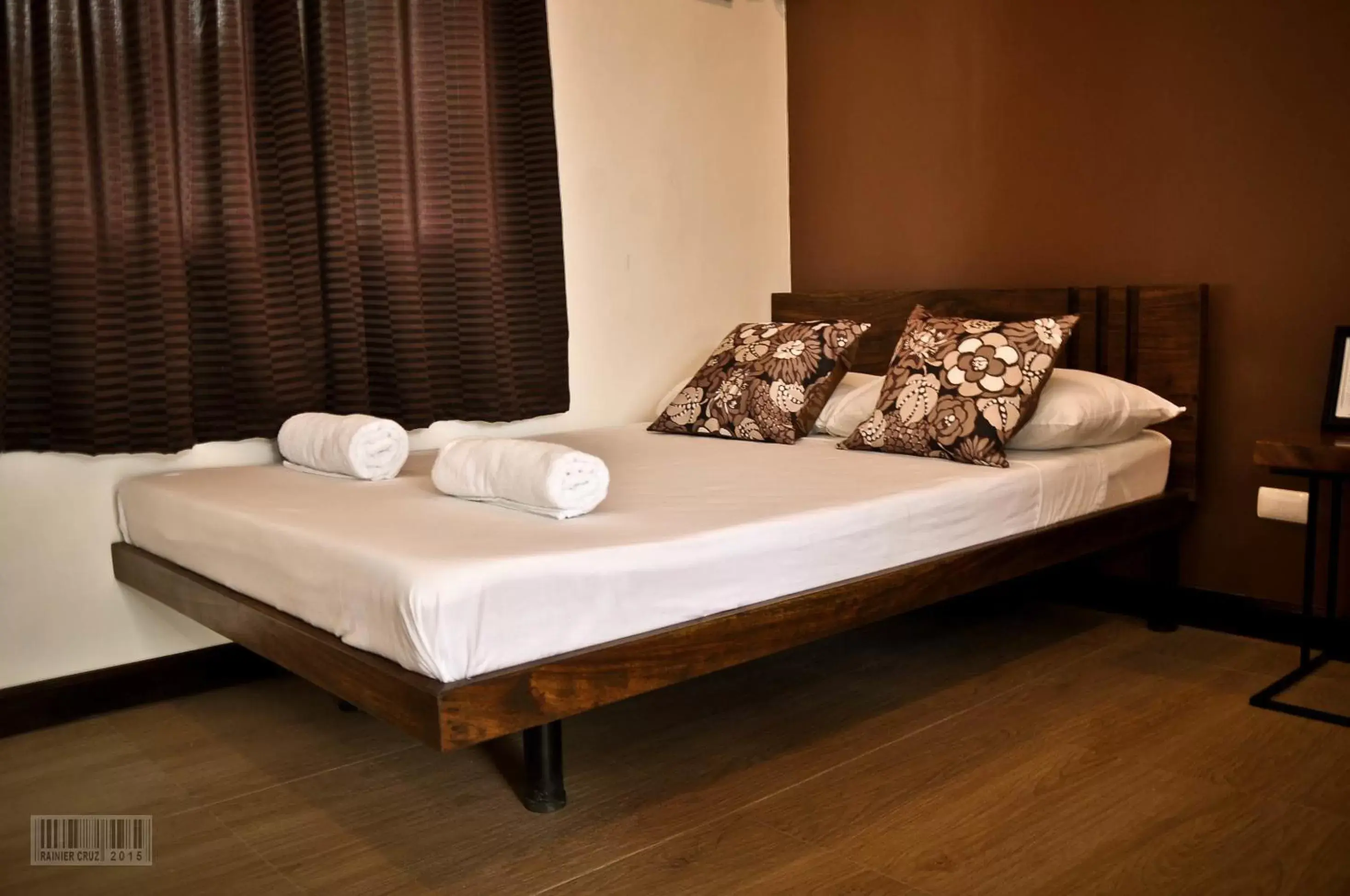 Bed in Cleon Villas Pension