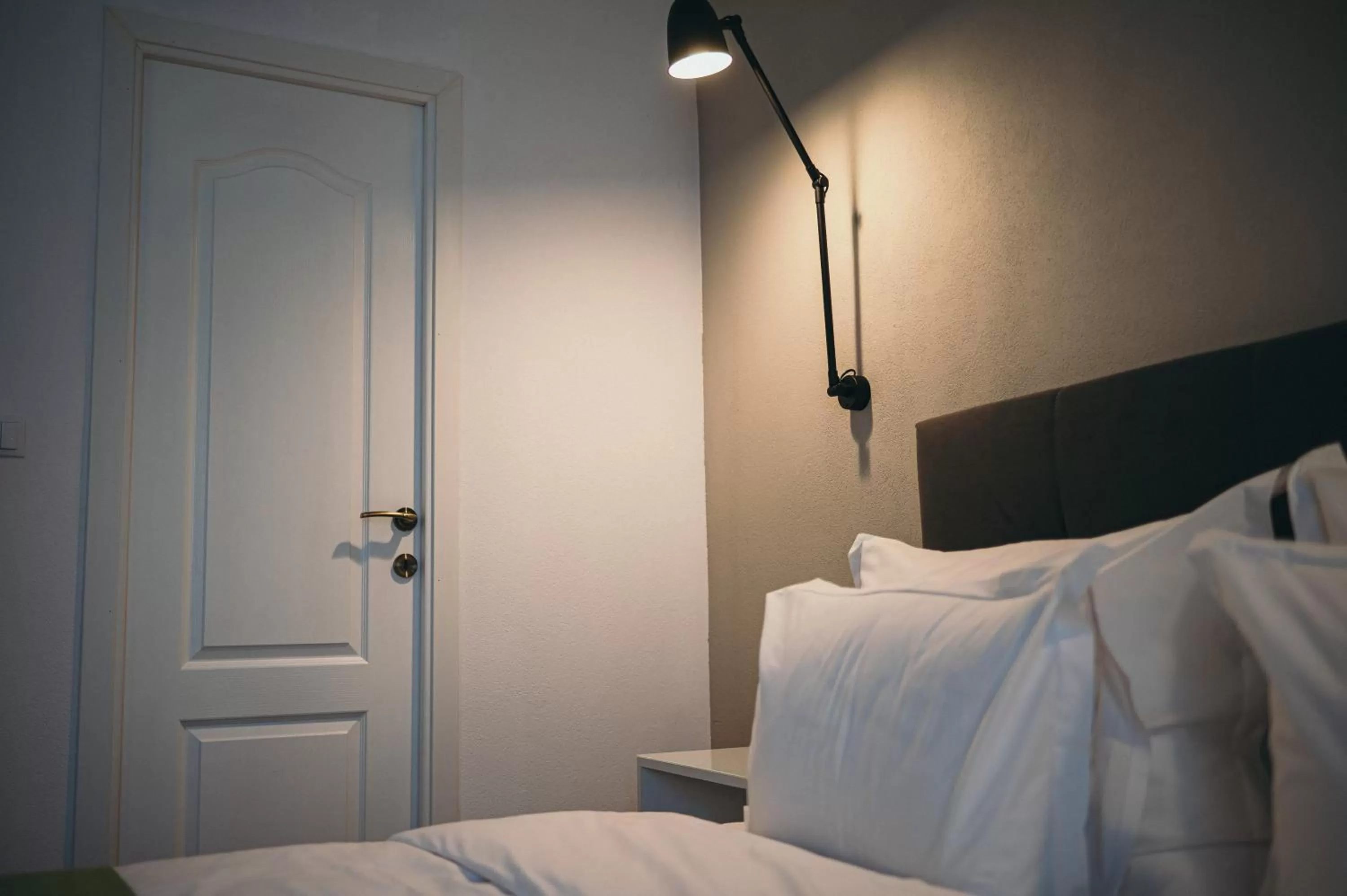 Photo of the whole room, Bed in Nest Guesthouse