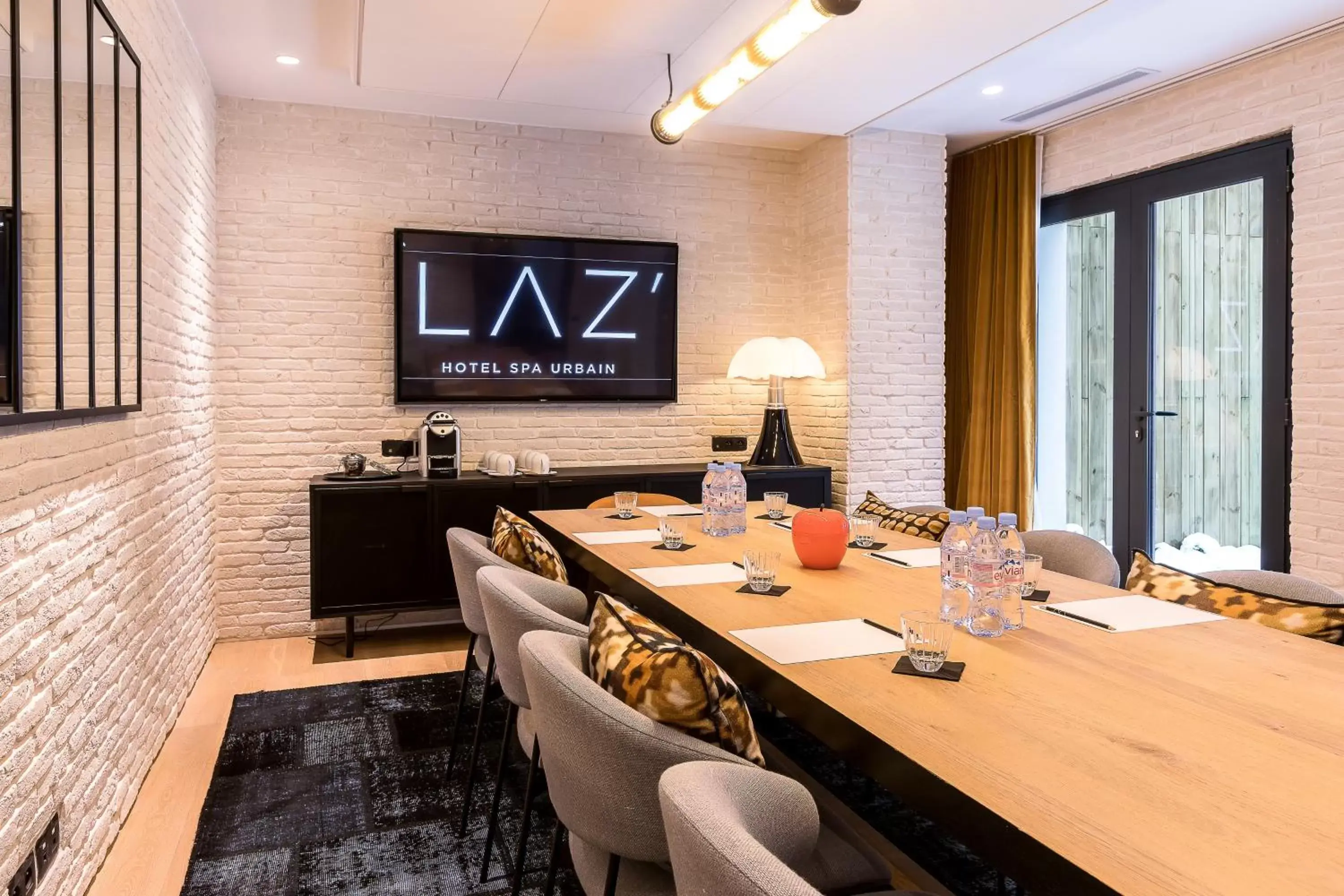 Meeting/conference room in Laz' Hotel Spa Urbain Paris
