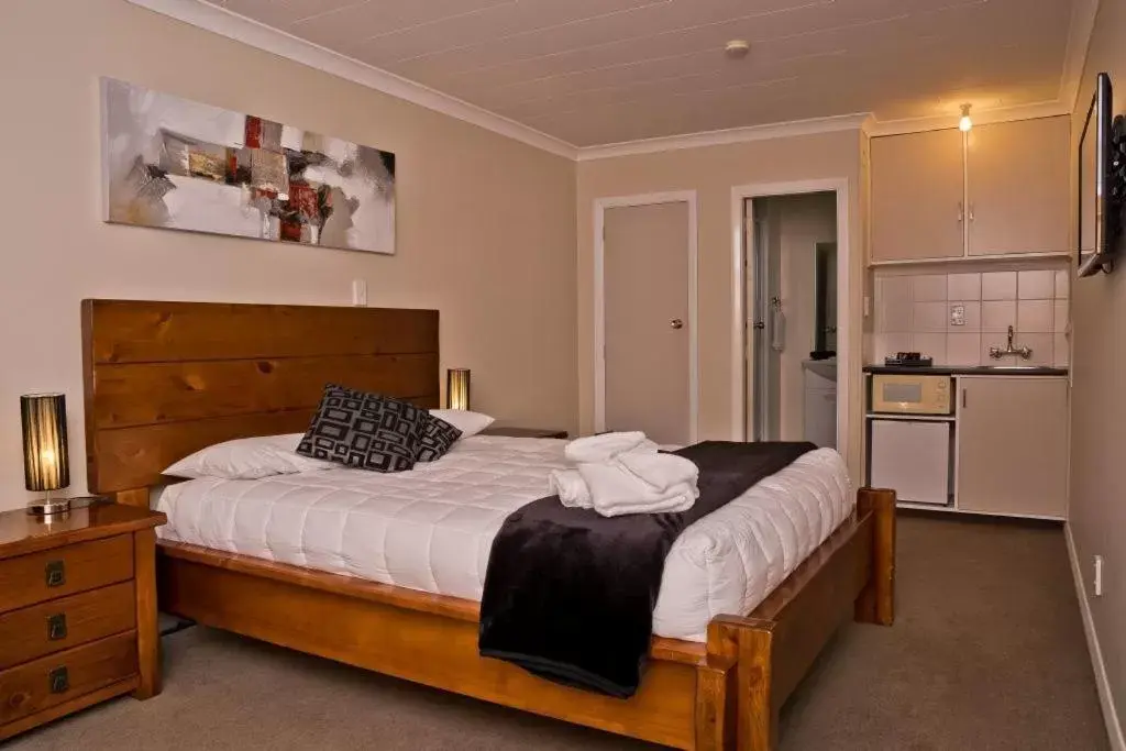 Photo of the whole room, Bed in Picton Accommodation Gateway Motel