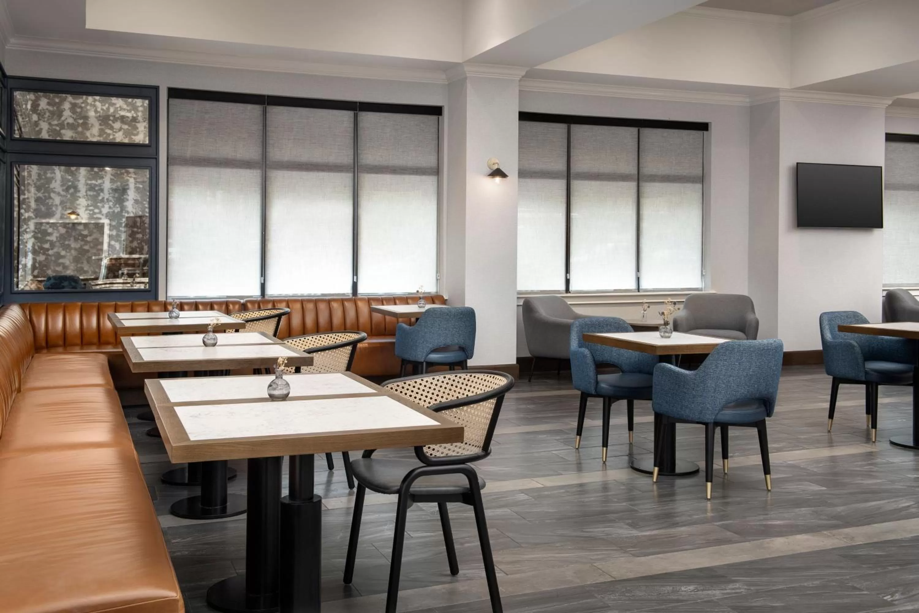 Restaurant/places to eat in Courtyard by Marriott Savannah Downtown - Historic District