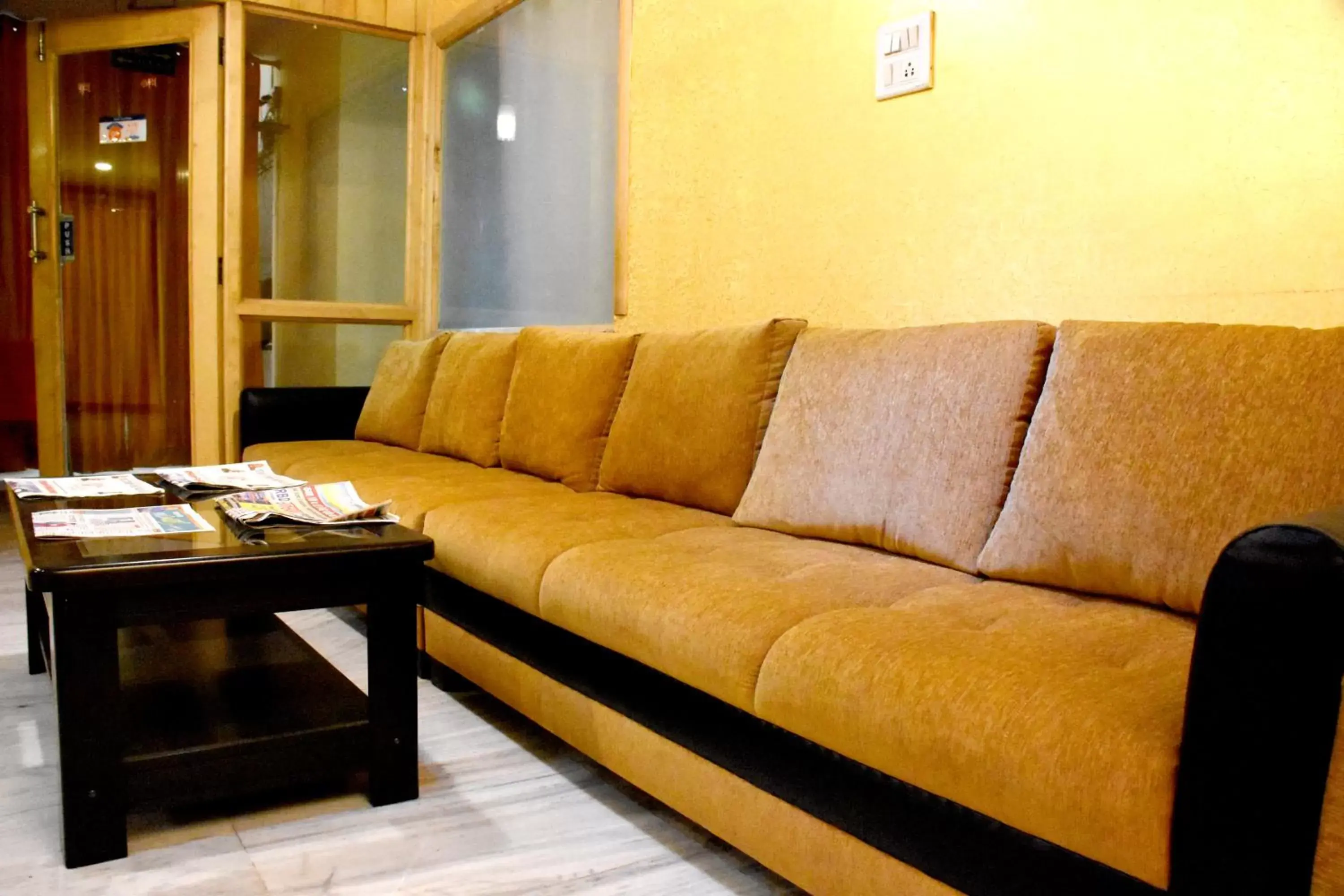 Living room in Hotel The Pride Living room in Hotel The Pride