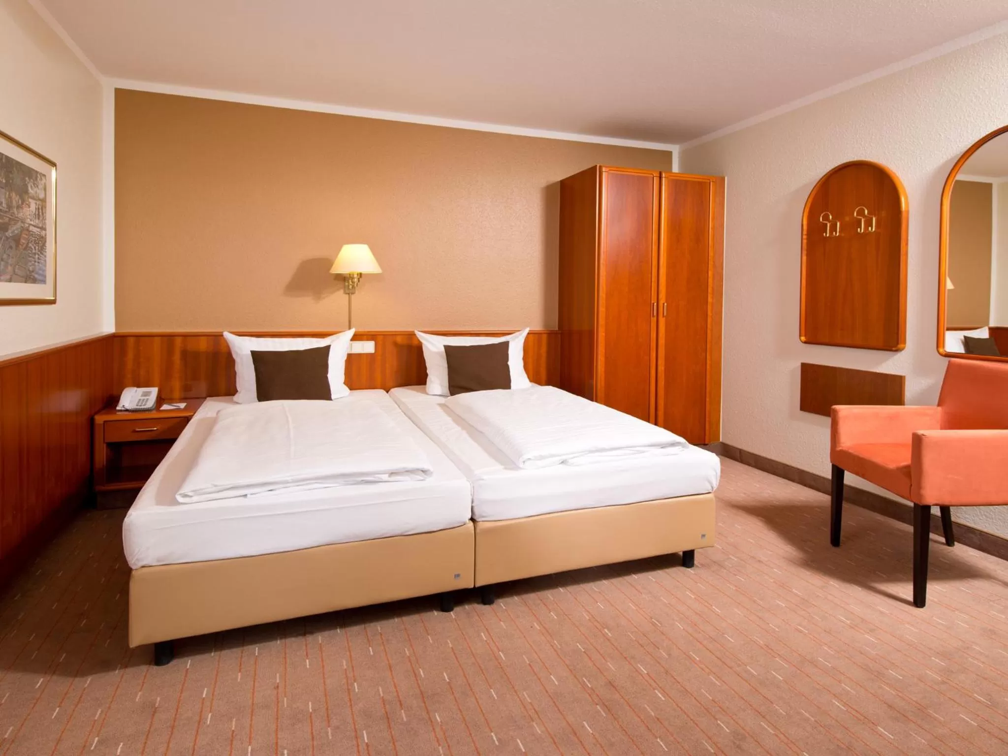 Photo of the whole room, Bed in ACHAT Hotel Schwarzheide Lausitz