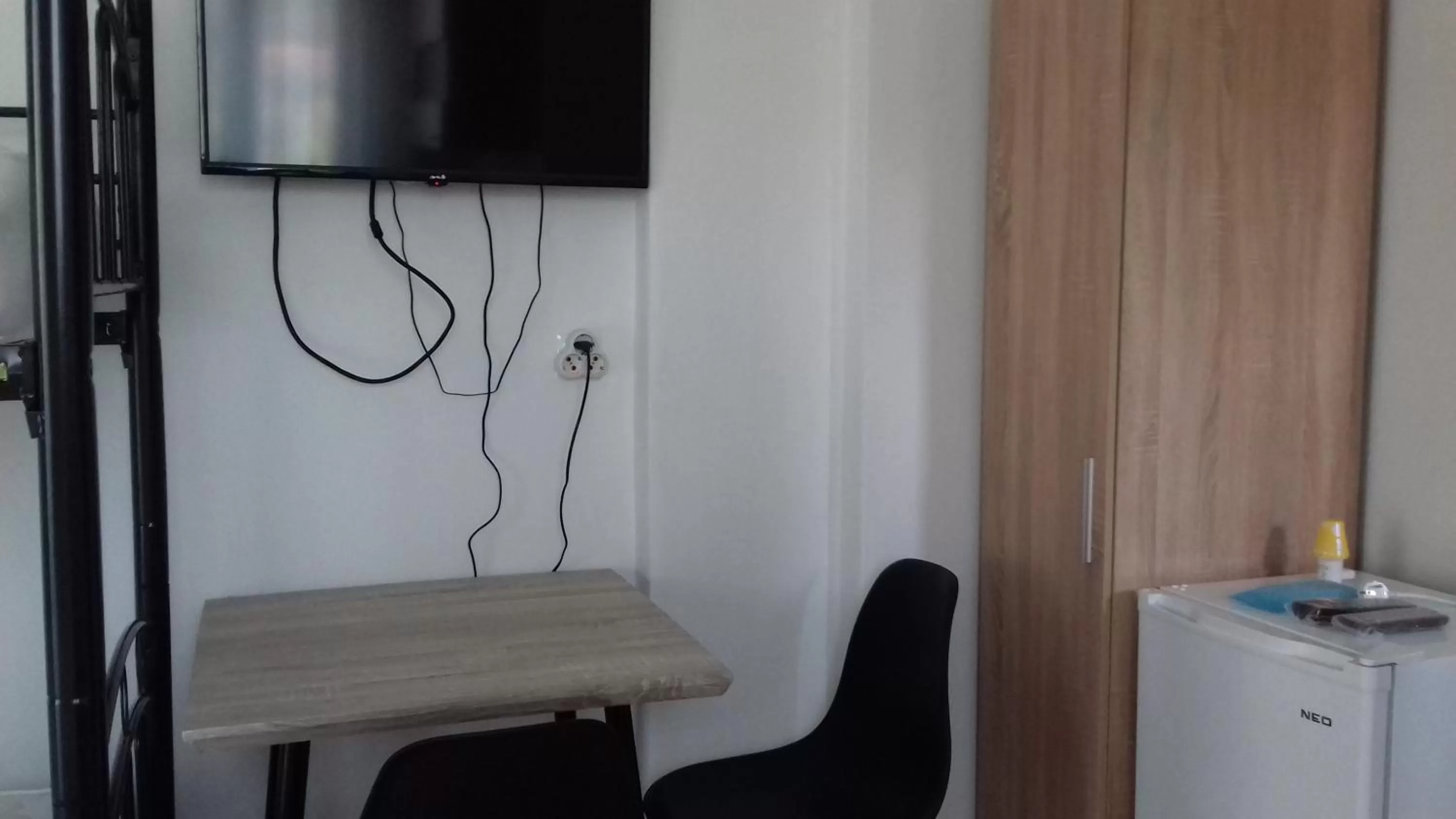 TV/Entertainment Center in Apartments Vladimir