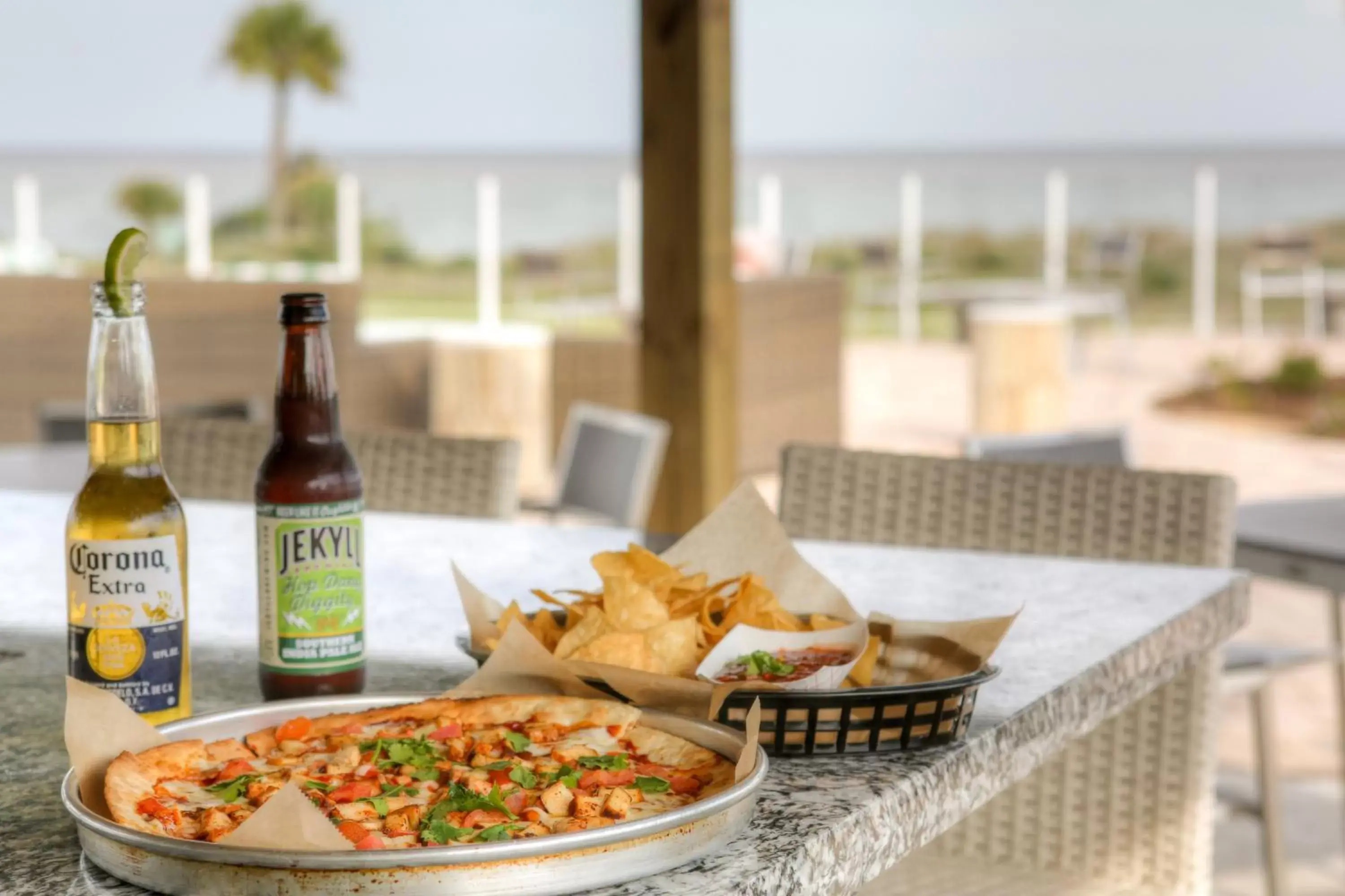 Restaurant/places to eat in Holiday Inn Resort Jekyll Island, an IHG Hotel