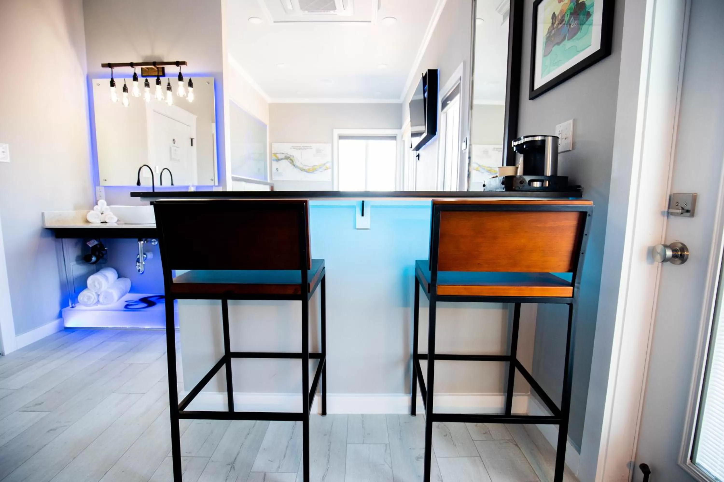 River Sirens Hotel-Contactless Check in Hotel