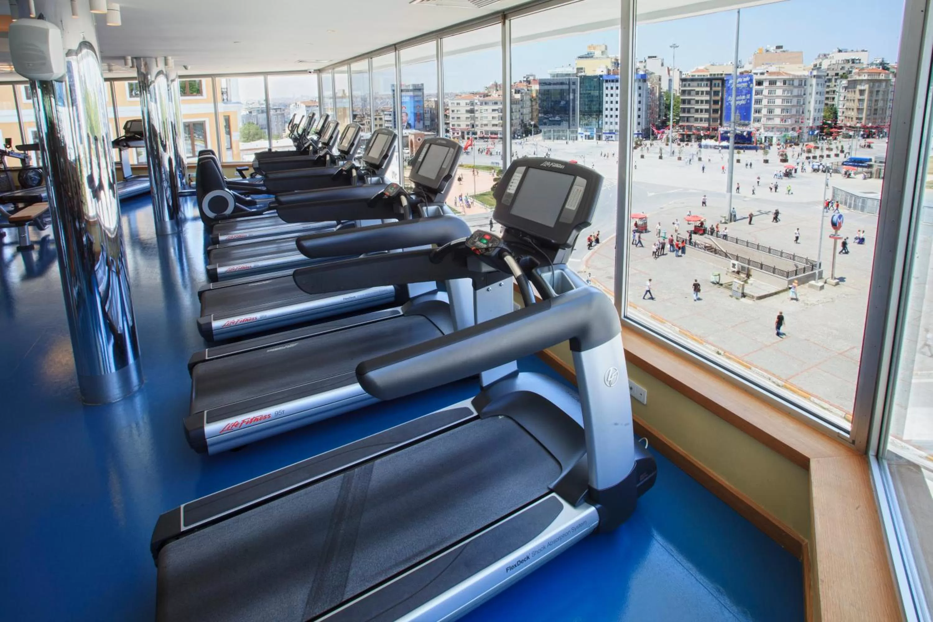 Fitness centre/facilities in The Marmara Taksim
