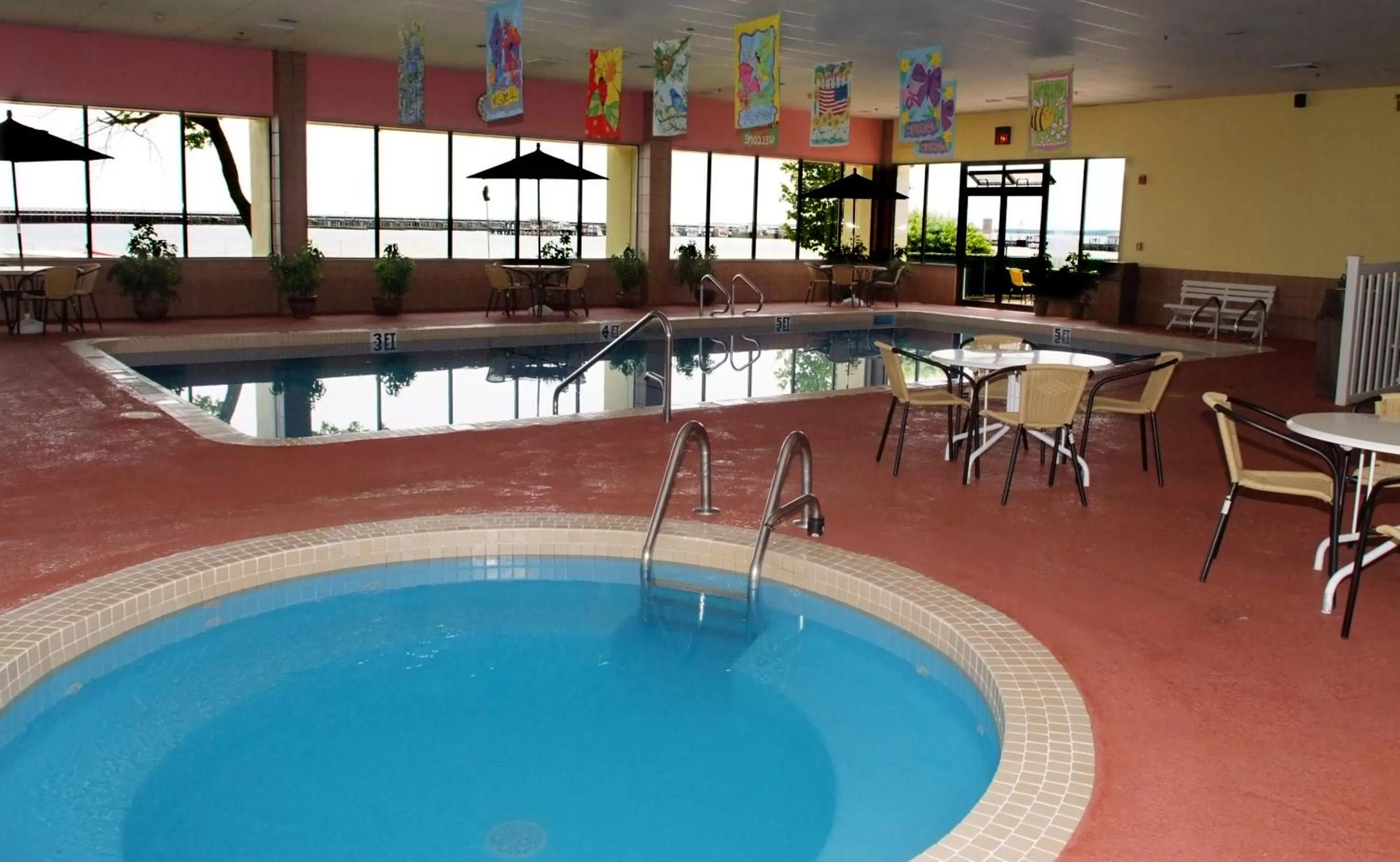 Swimming pool in Tawas Bay Beach Resort & Conference Center