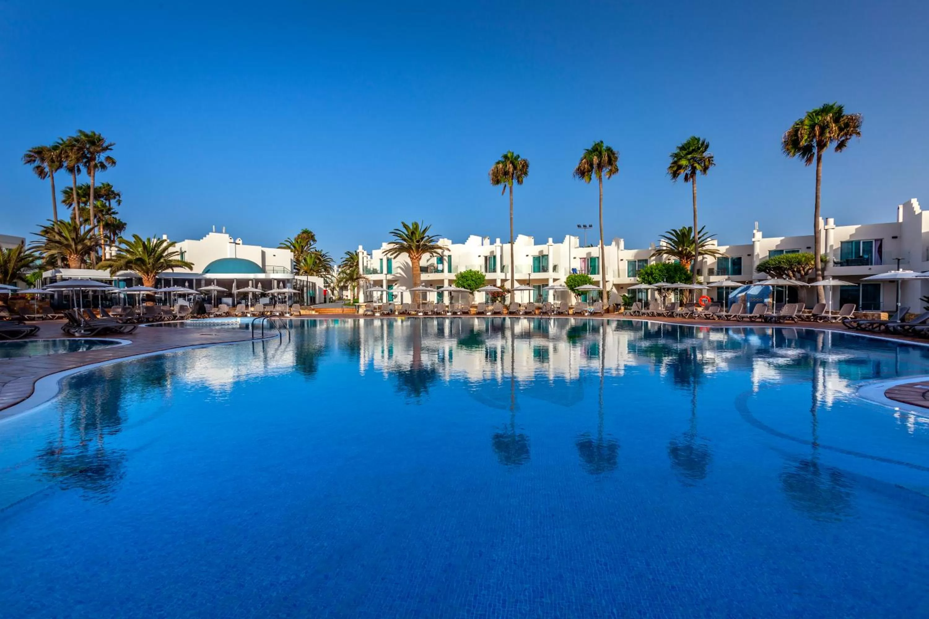 Swimming pool in Barceló Corralejo Sands