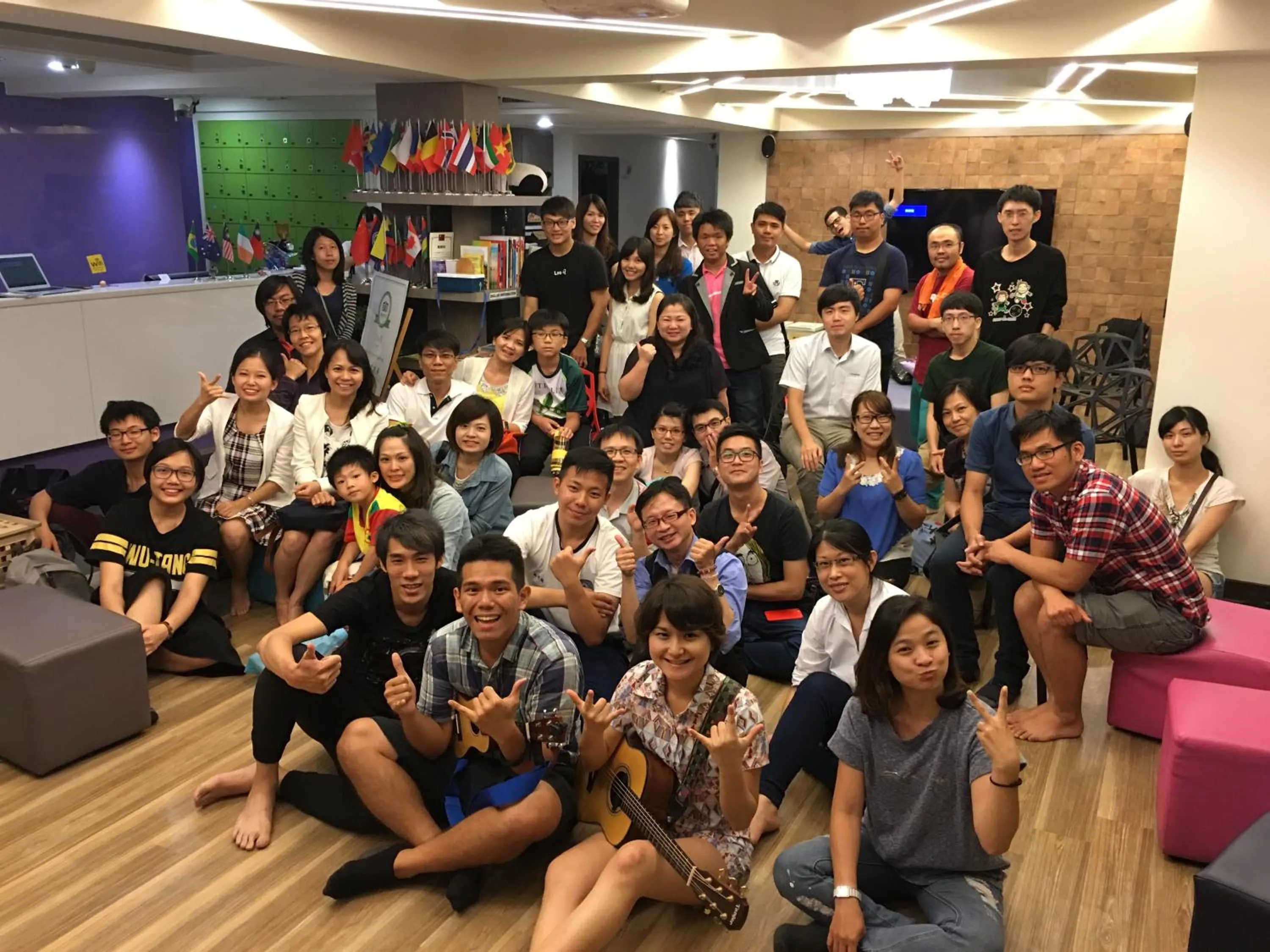 Lobby or reception in D'Well Hostel