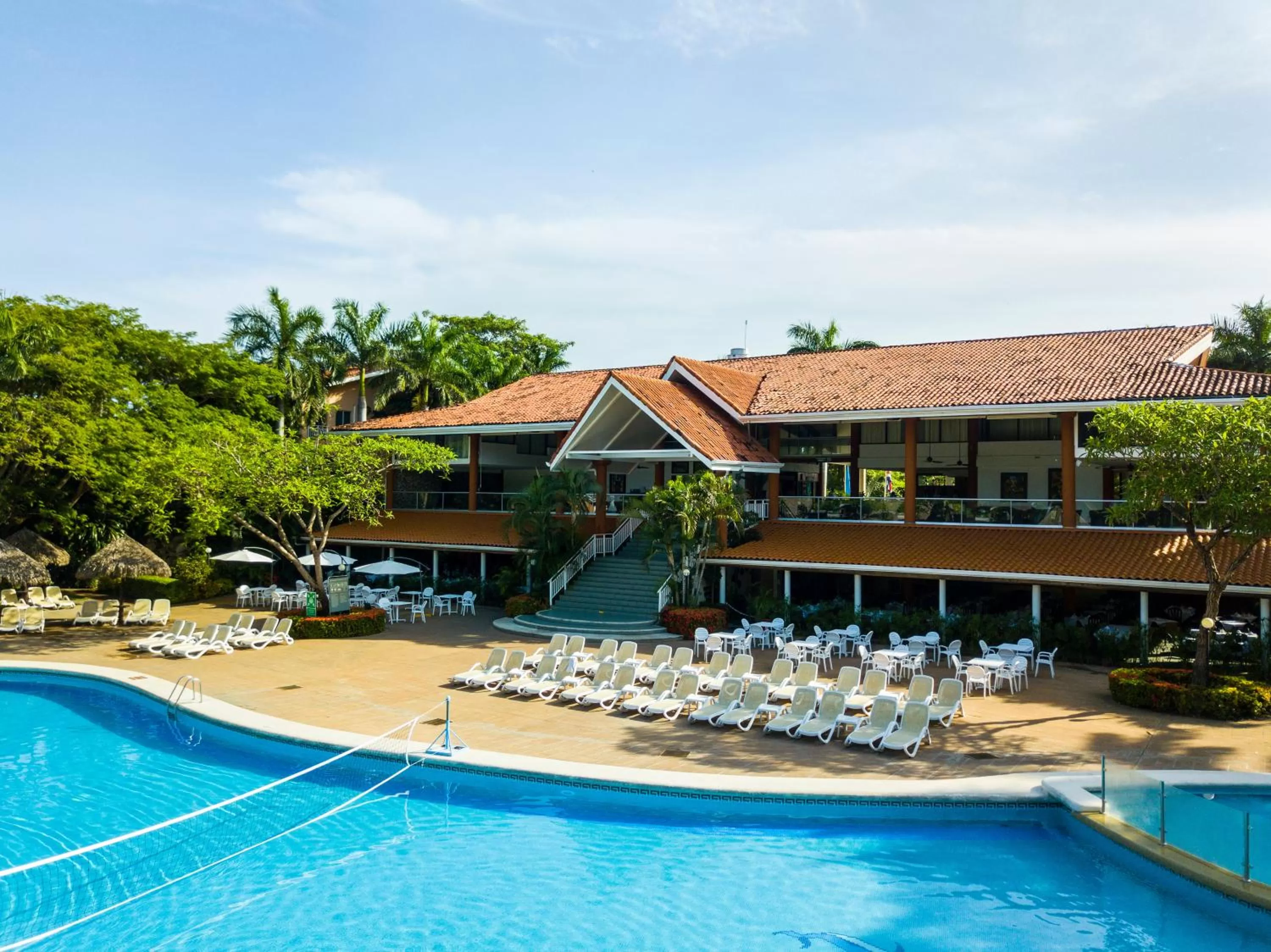 Swimming pool in Occidental Tamarindo - All Inclusive