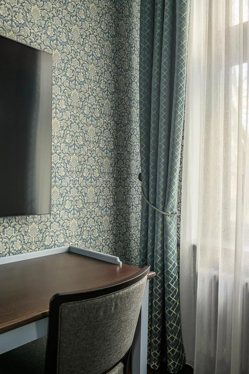 TV and multimedia, Bathroom in Roze Peldu Residence