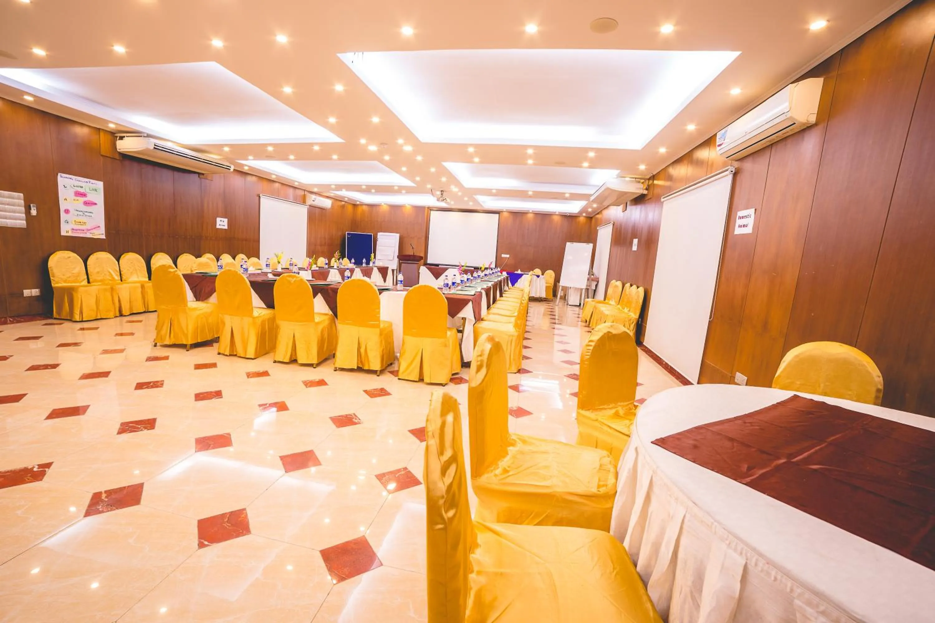 Banquet/Function facilities in Nascent Gardenia Baridhara