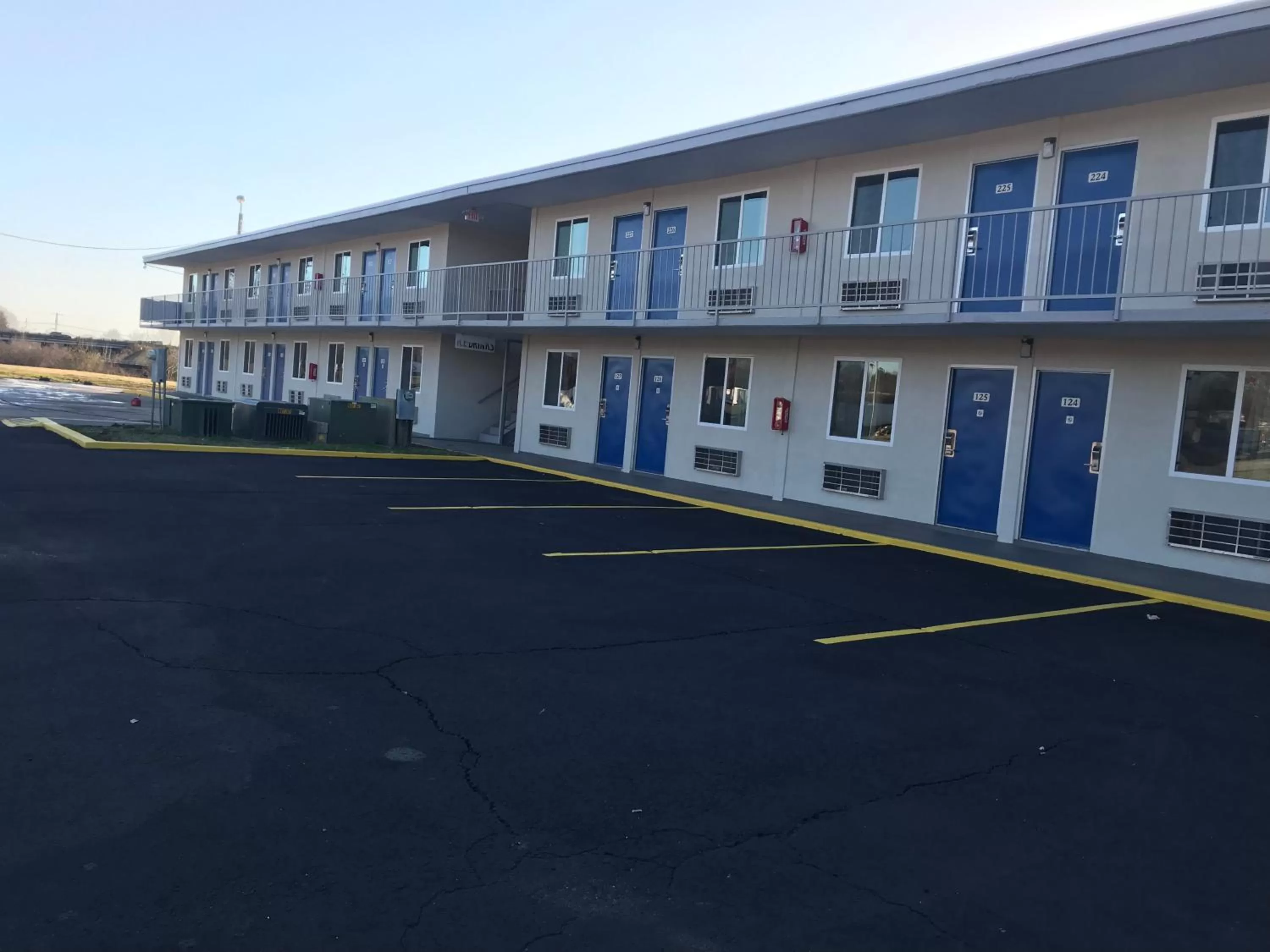 Property Building in Motel 6-Alma, AR