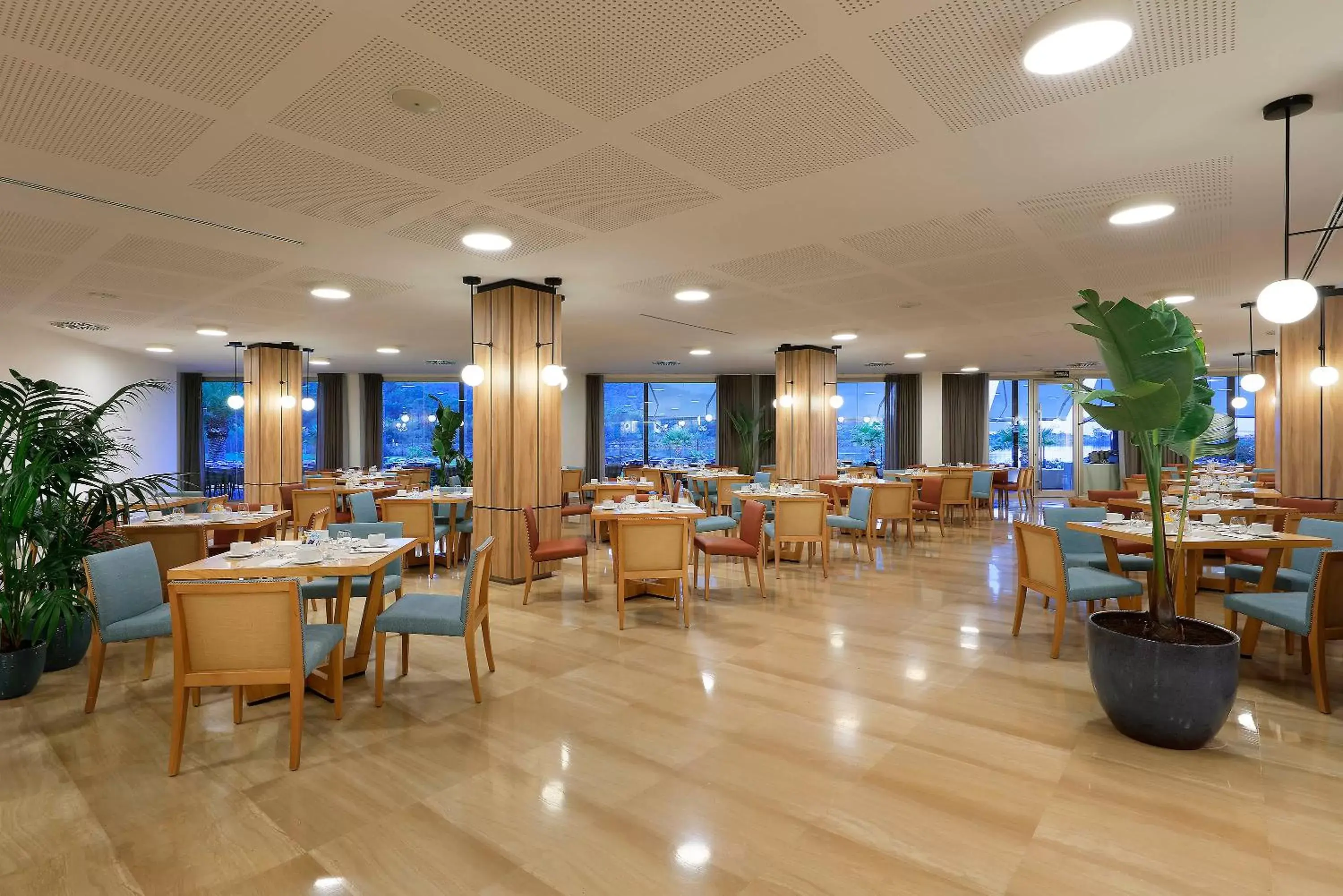 Restaurant/Places to Eat in Grand Palladium Palace Ibiza Resort & Spa- All Inclusive