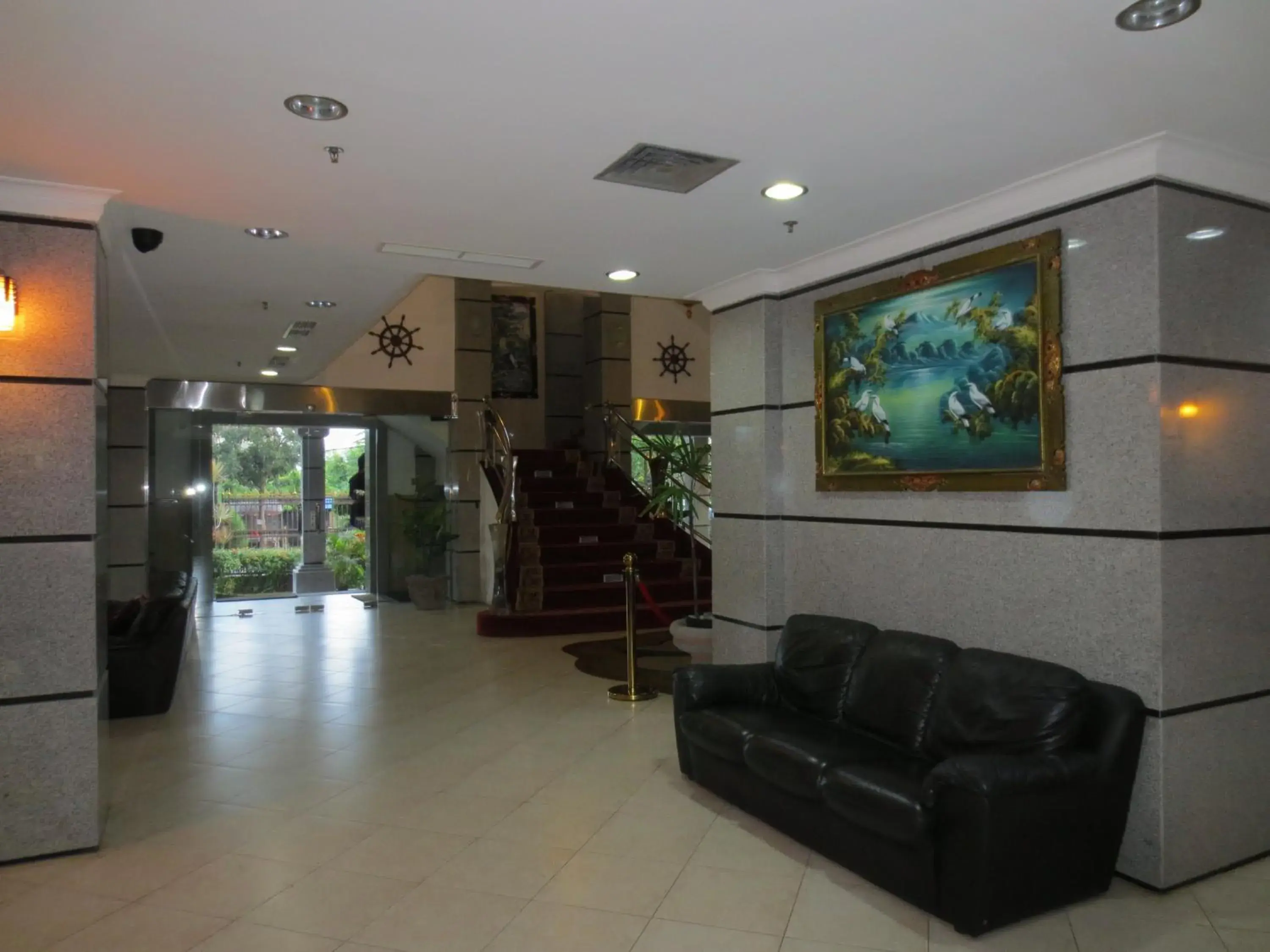 Seating area, Lobby/Reception in Bali Paradise City Hotel