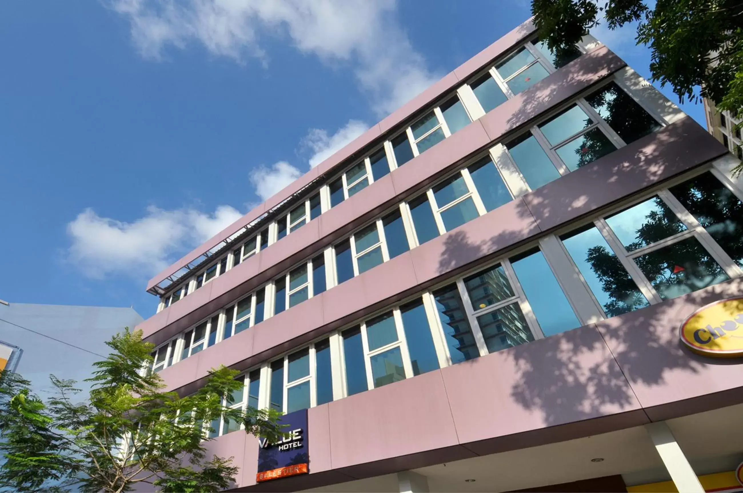 Facade/entrance, Property Building in Value Hotel Balestier