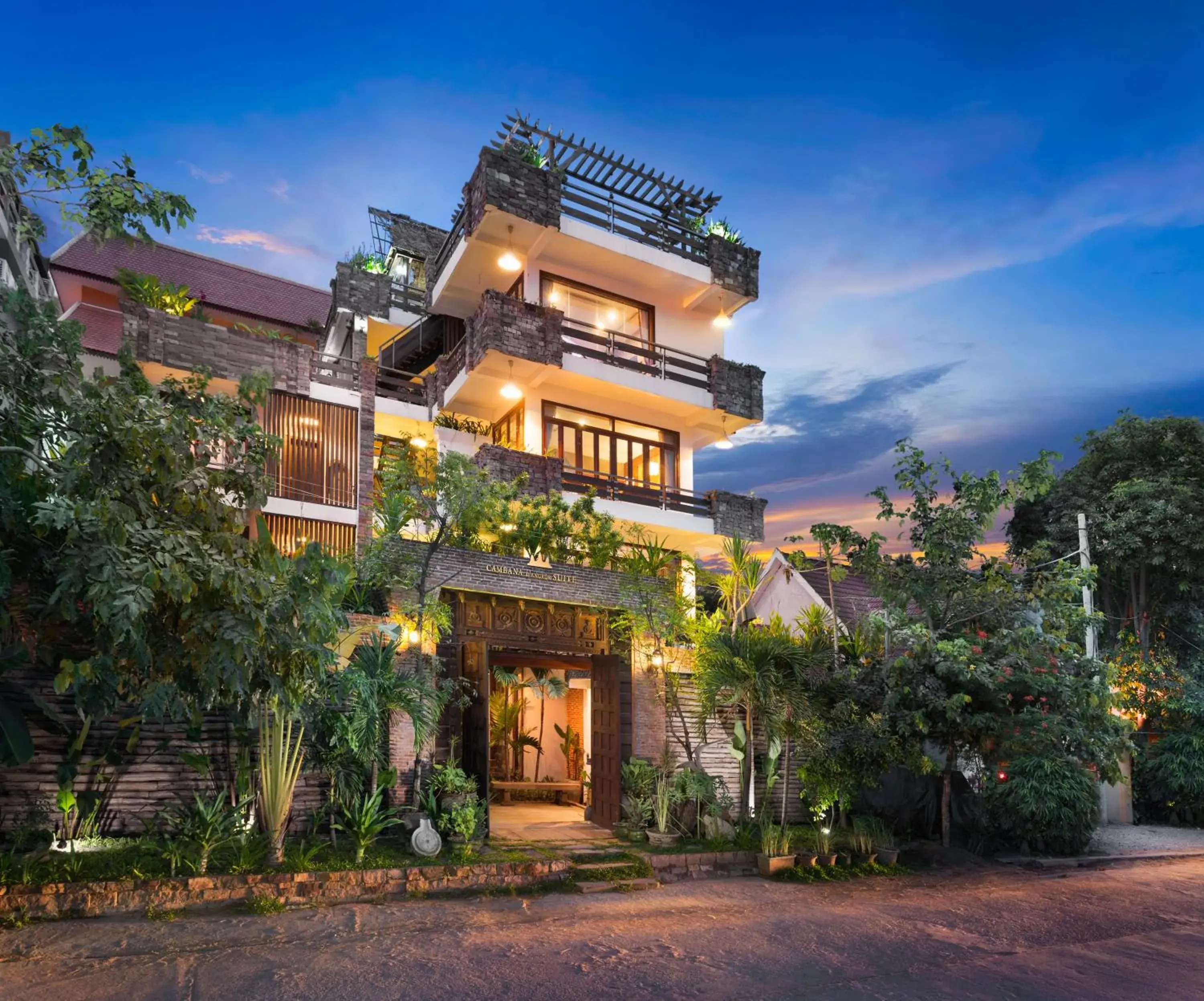 Street view, Property Building in Cambana d'Angkor Suites