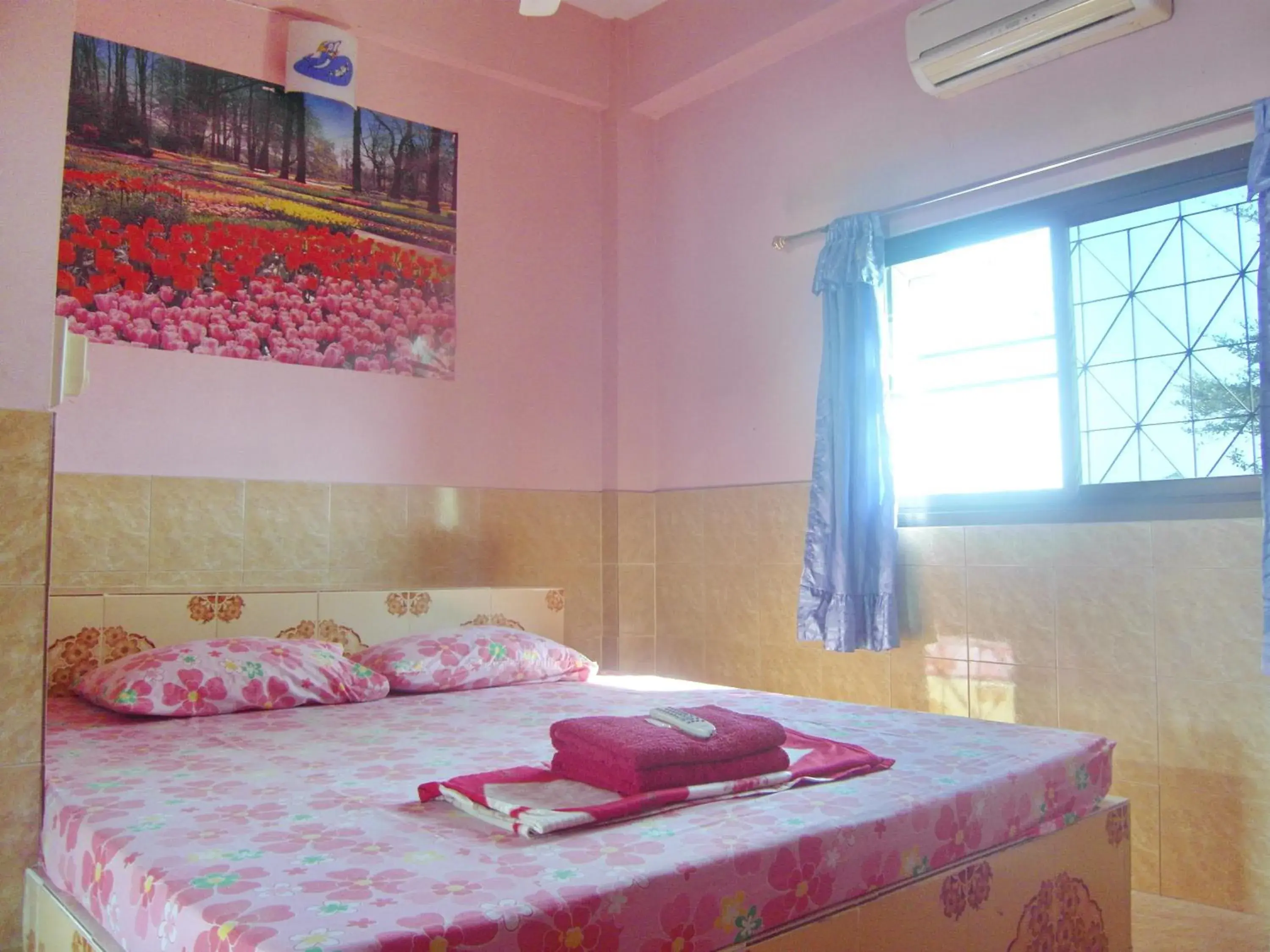 Standard Double Room in Rueang Sri Siri Guesthouse