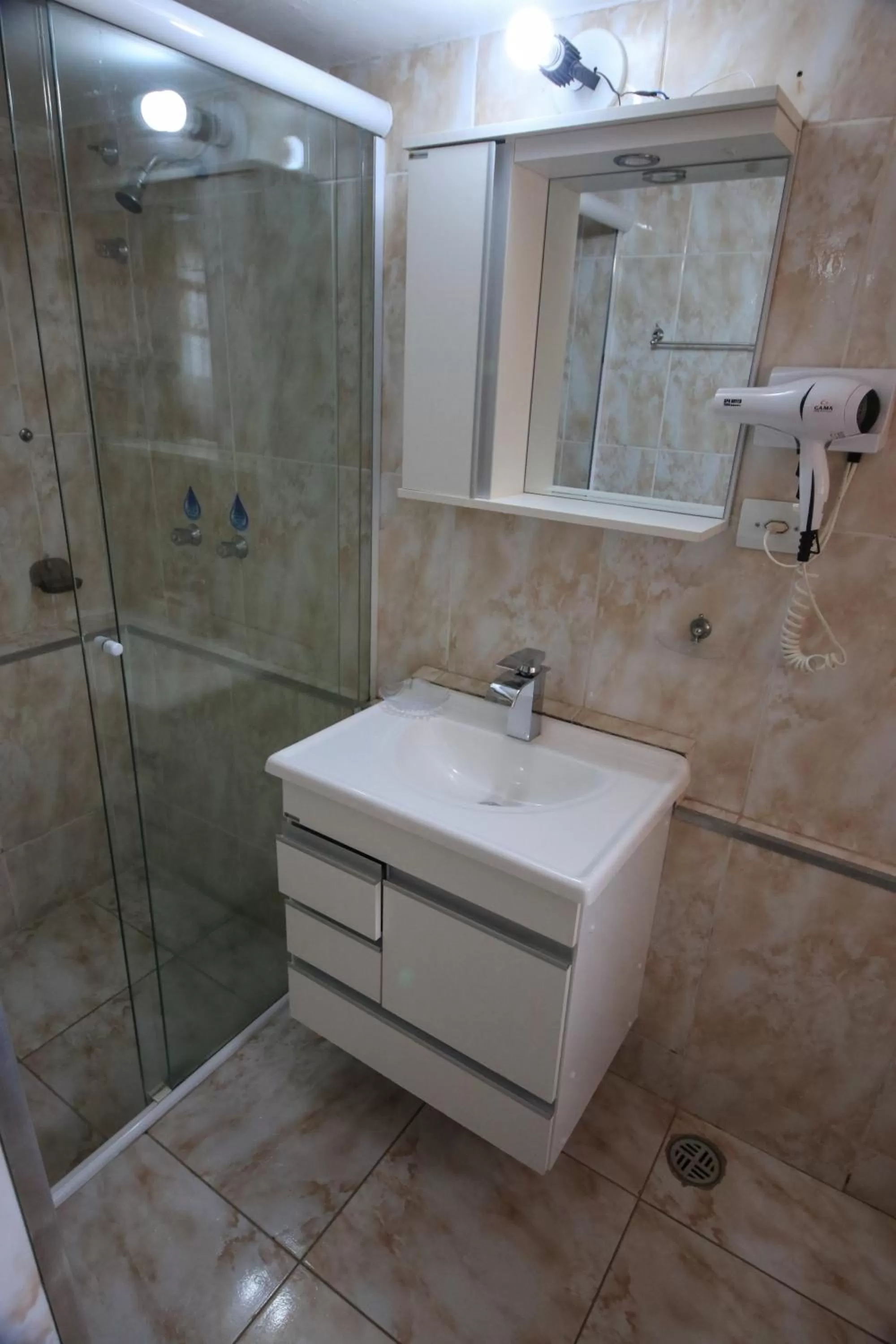 Bathroom in Pousada Curumi