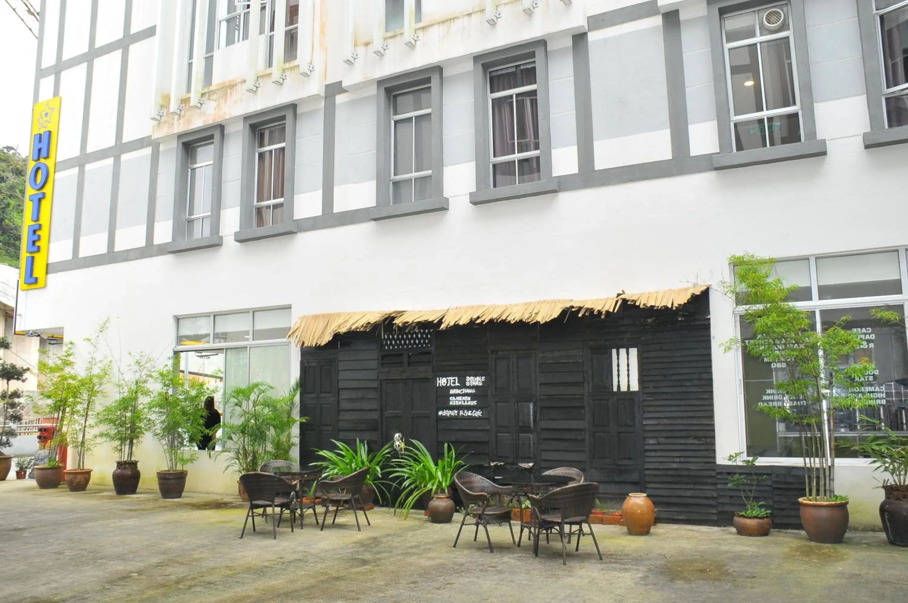 Property building in Hotel Double Stars Cameron Highlands