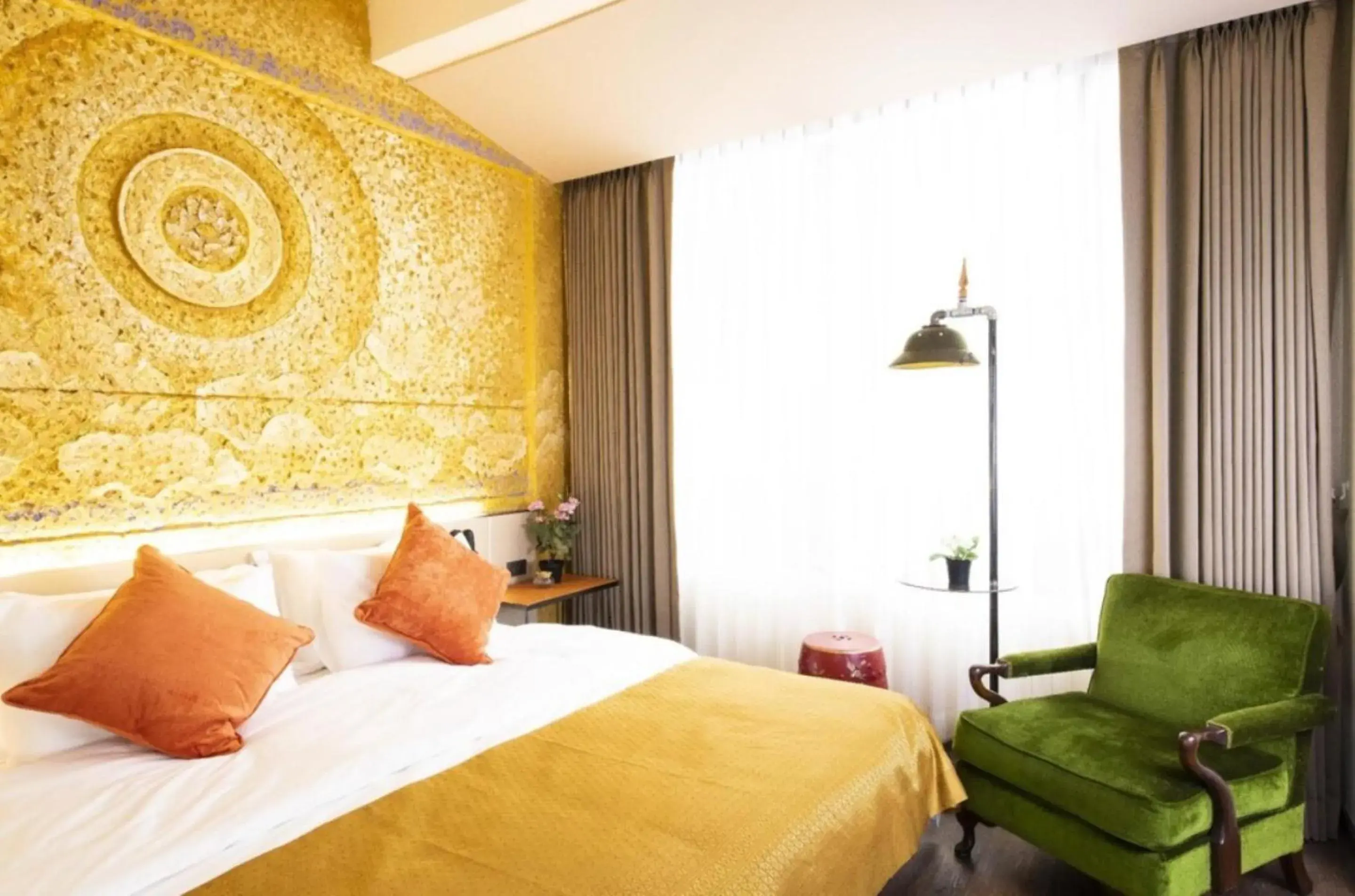 Bedroom, Bed in Dhevi Bangkok Hotel  (SHA Extra Plus)
