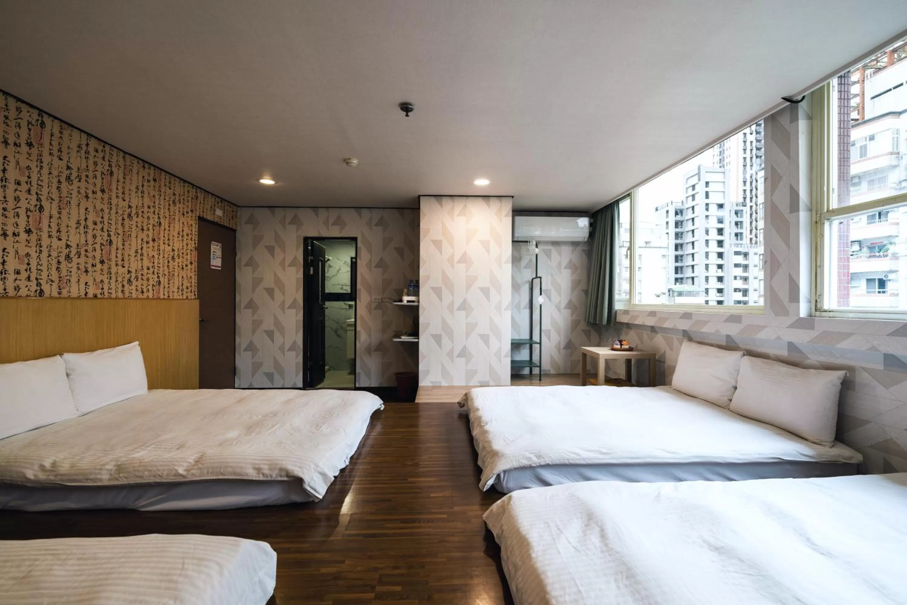 Property building, Bed in Sofu Hotel