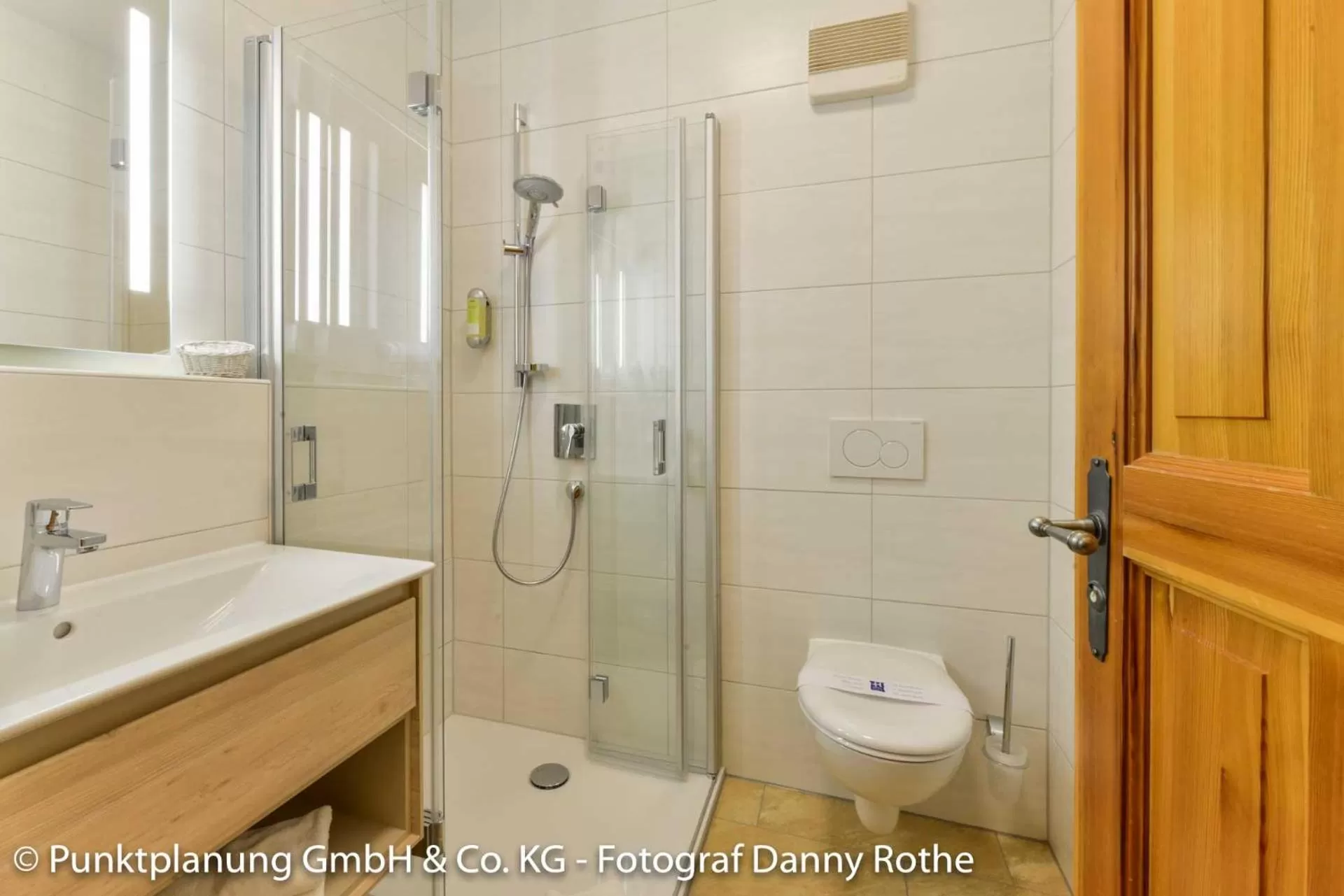 Shower in Hotel Oberwirt