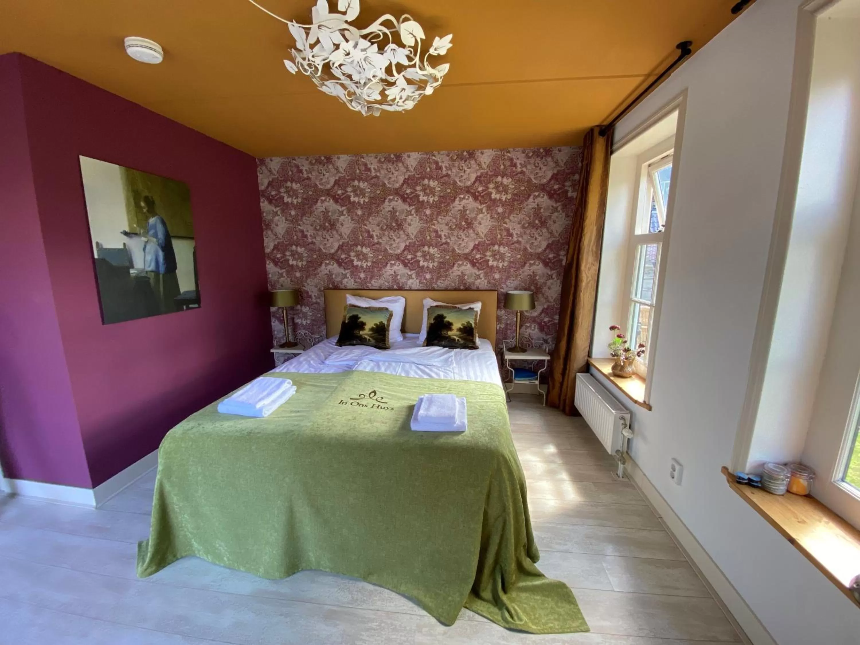 Bedroom, Bed in Recreatiepark Wiringherlant