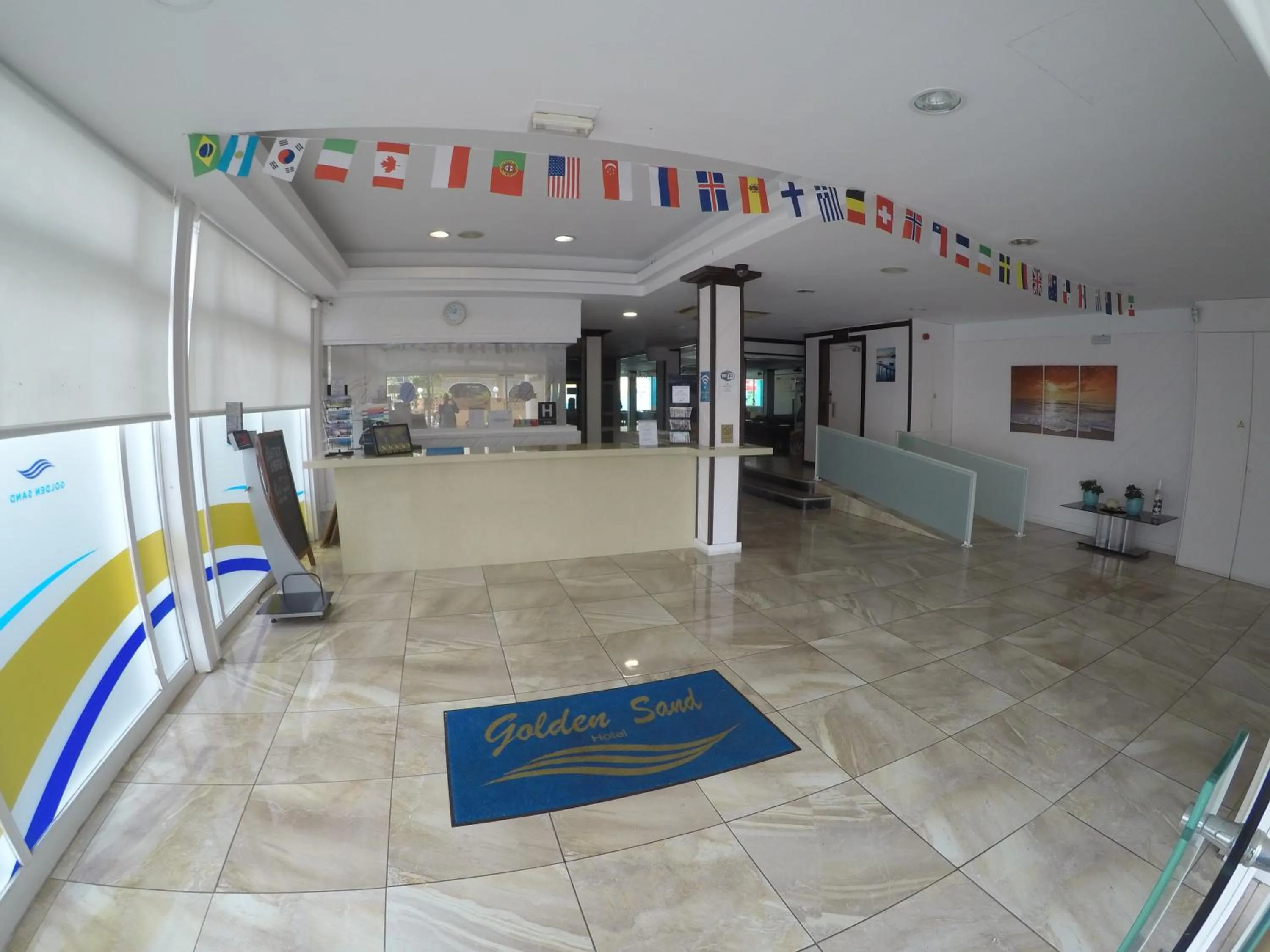 Lobby or reception in Hotel Golden Sand