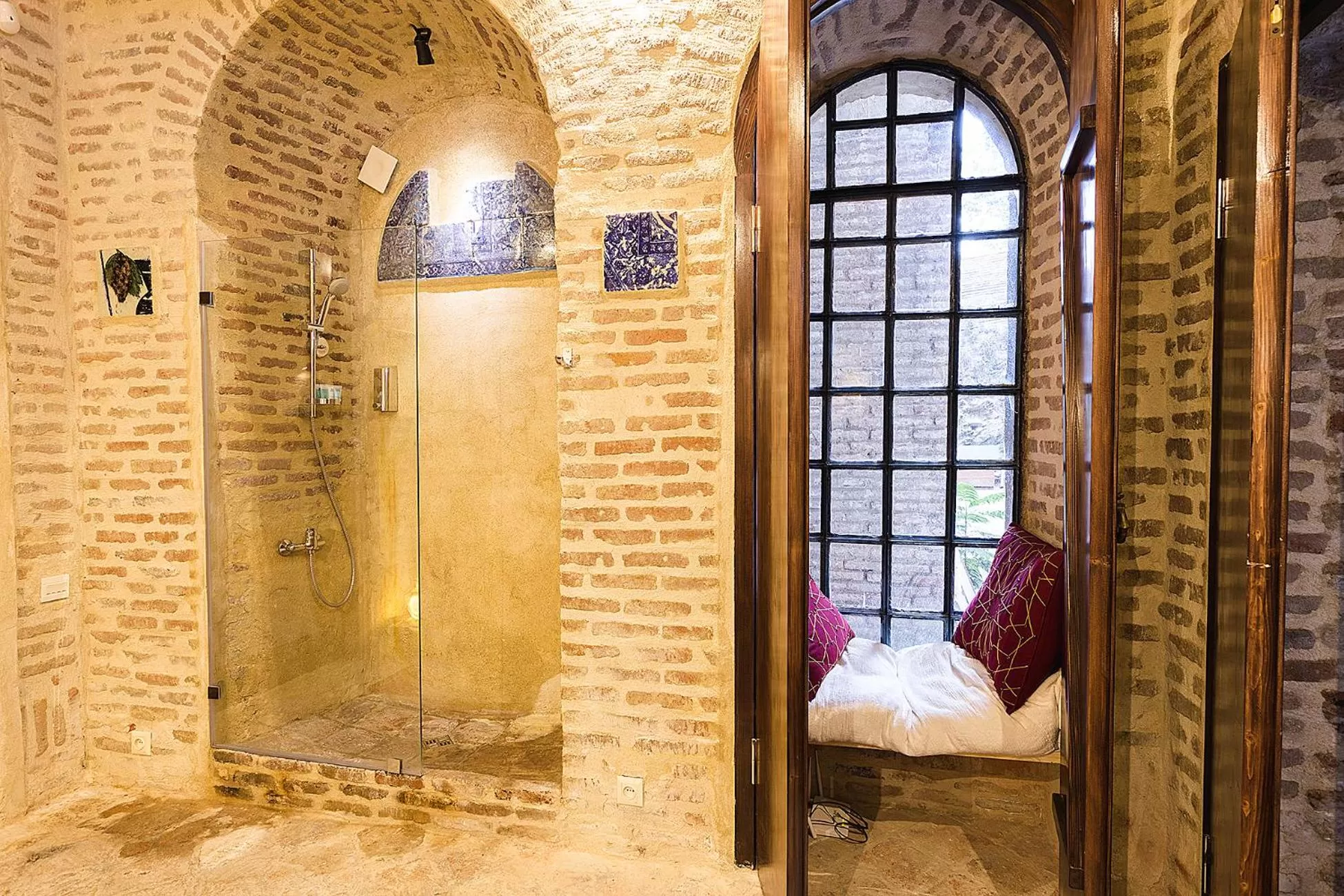 Shower in Castle in Old Town