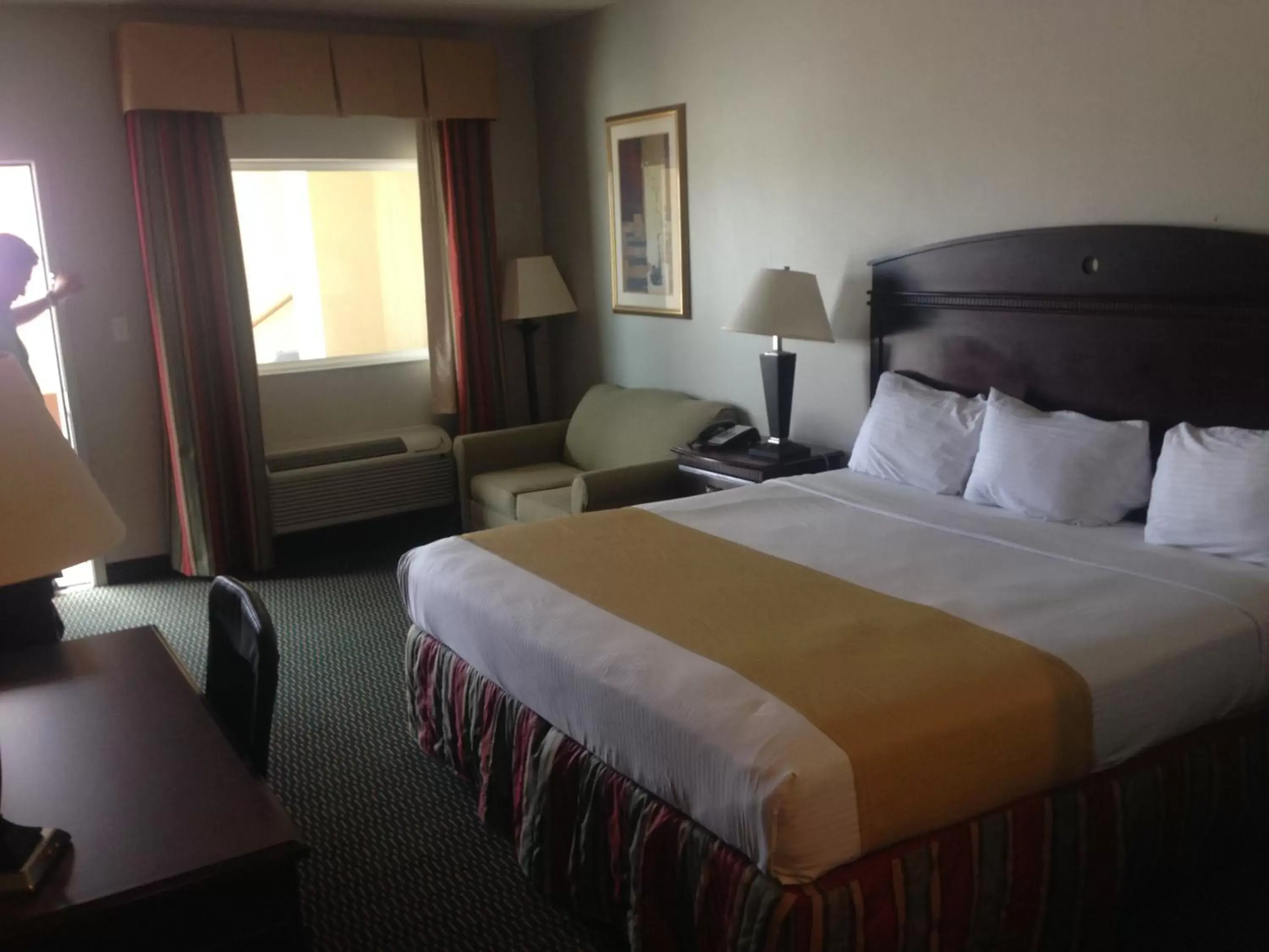 Photo of the whole room, Bed in Express Inn